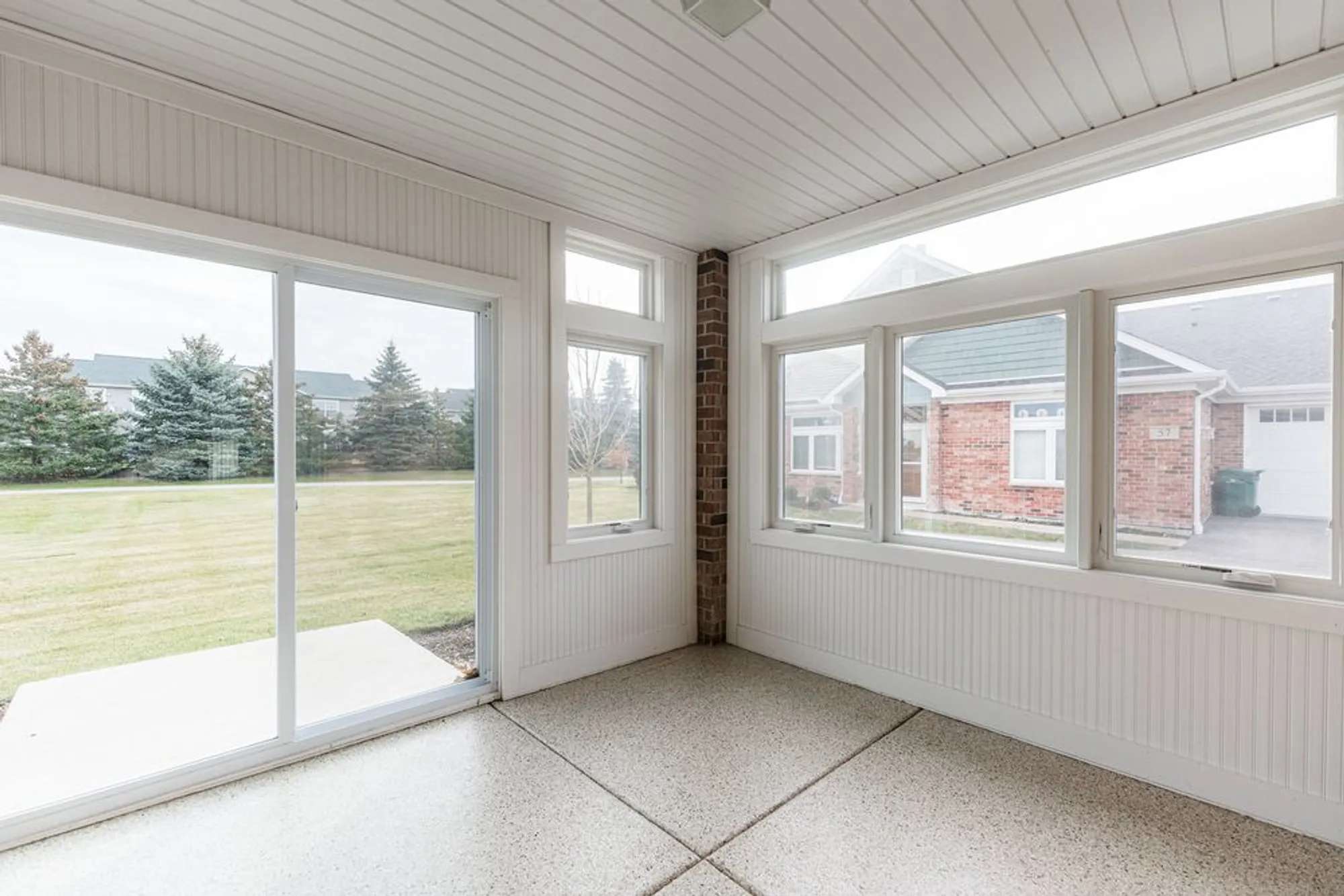 Property Slideshow image 22 of 57 | 45 briden ln 45, Sycamore, IL, 60178