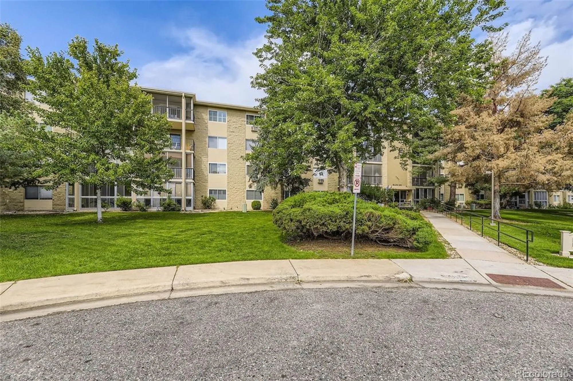 Property Slideshow image 11 of 11 | 13635 e bates ave 201, Aurora, CO, 80014