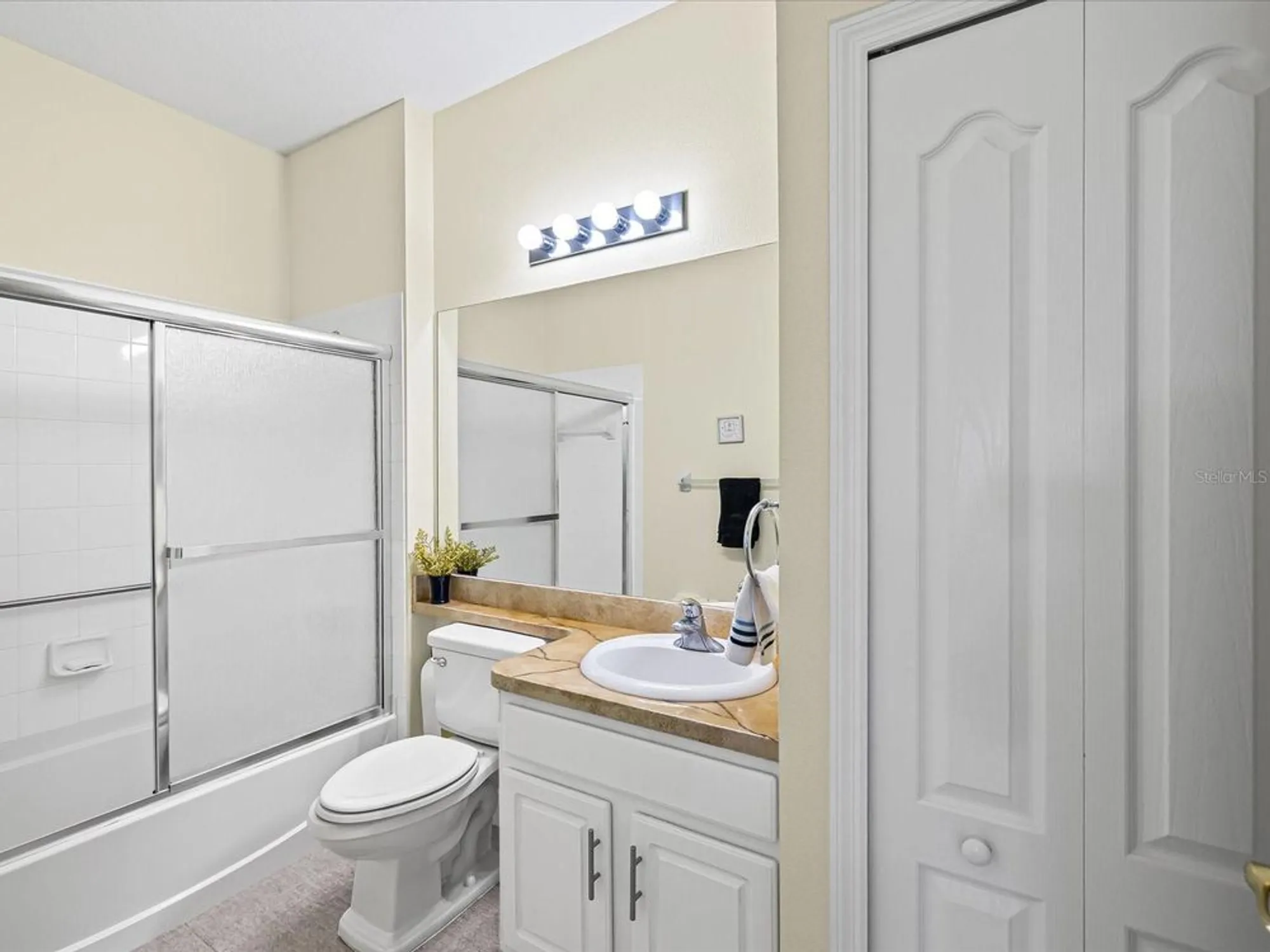 Property Slideshow image 27 of 74 | 11802 wayside willow ct, Hudson, FL, 34667