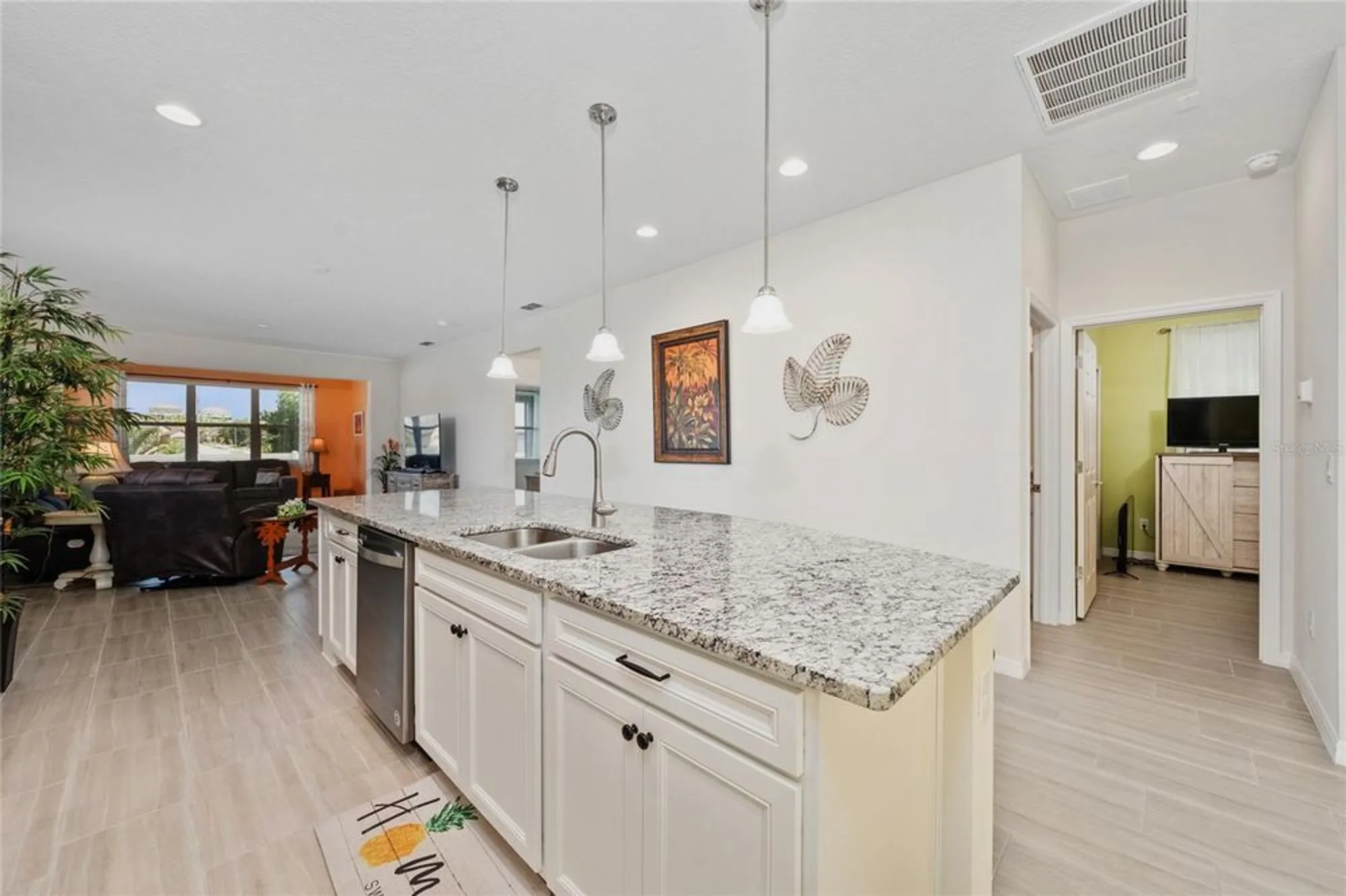 Property Slideshow image 7 of 43 | 503 vigo st, Davenport, FL, 33837