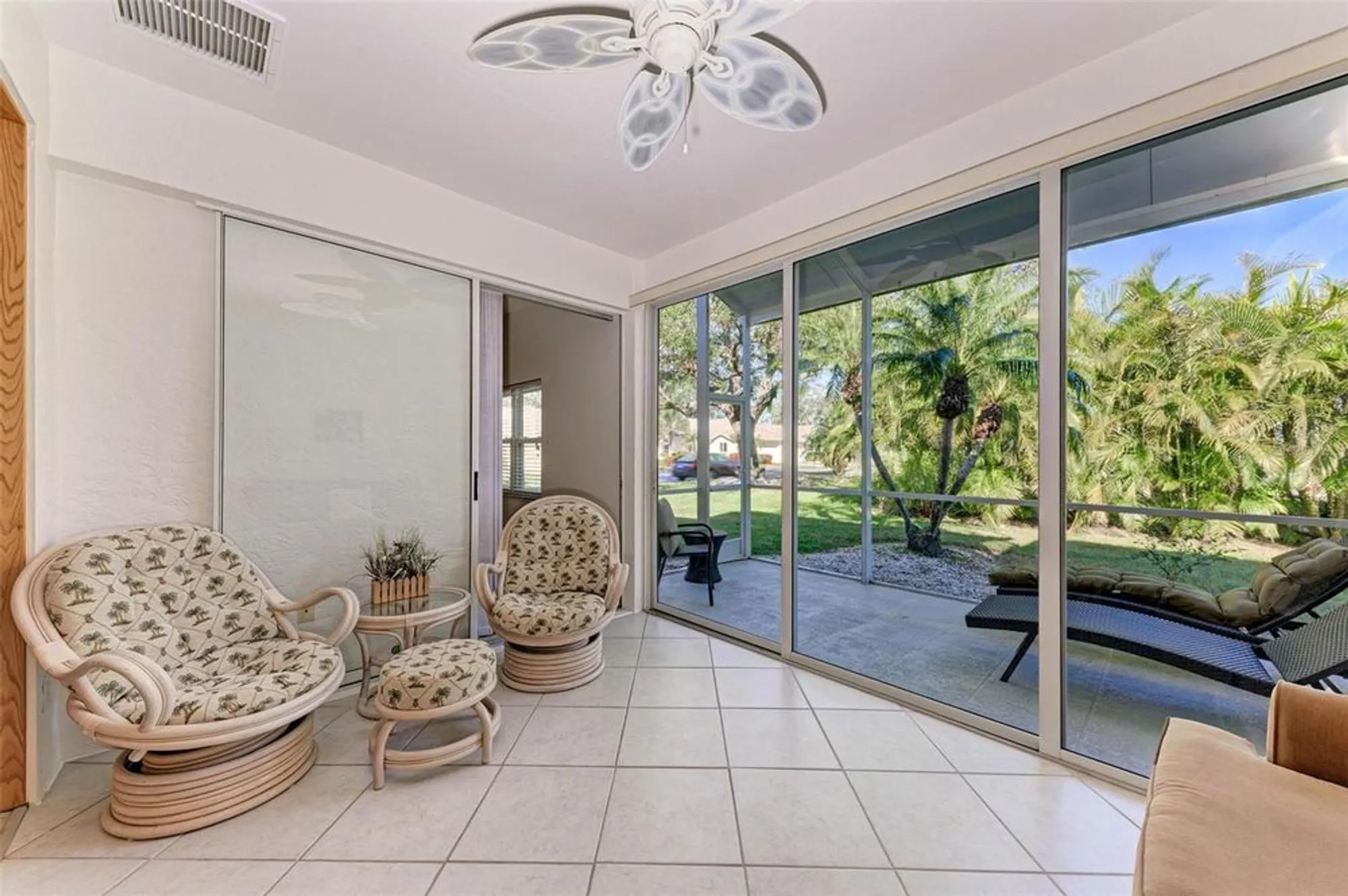 Property Slideshow image 17 of 55 | 6338 stone river rd, Bradenton, FL, 34203