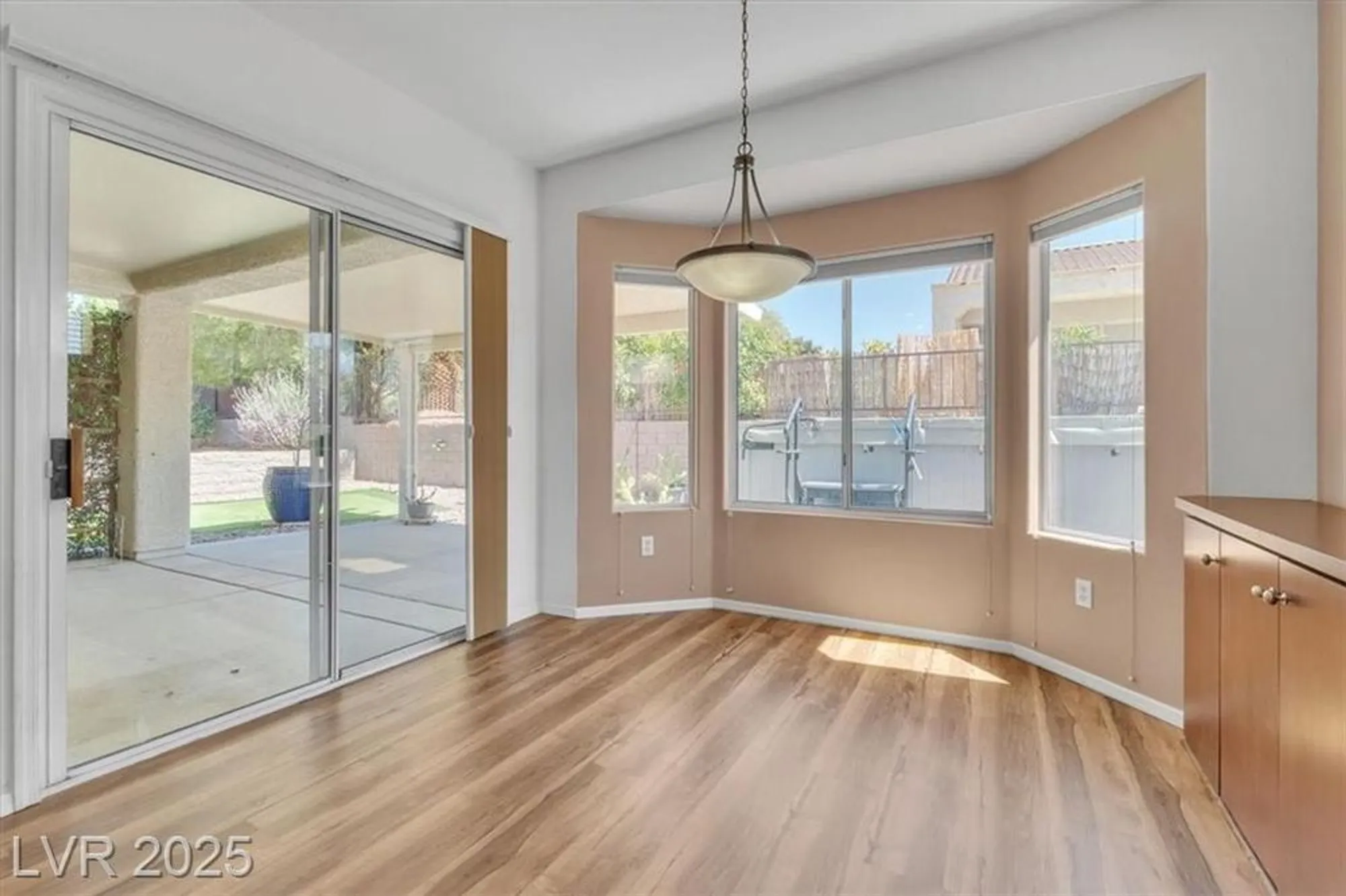 Property Slideshow image 15 of 36 | 2134 colvin run dr, Henderson, NV, 89052