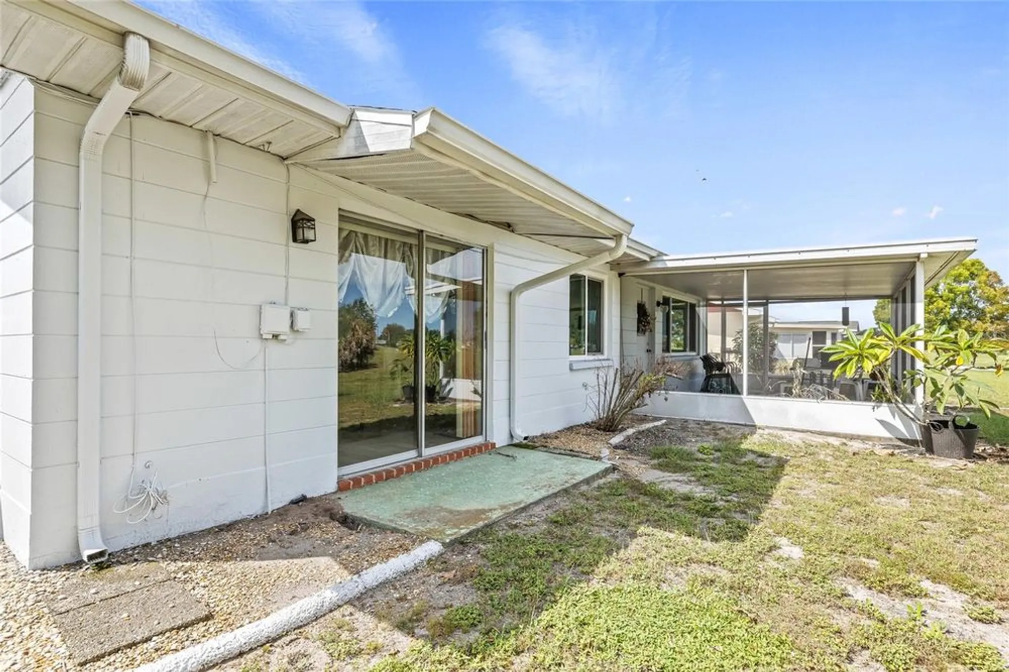 Property Slideshow image 29 of 36 | 213 genet ct, Sun City Center, FL, 33573