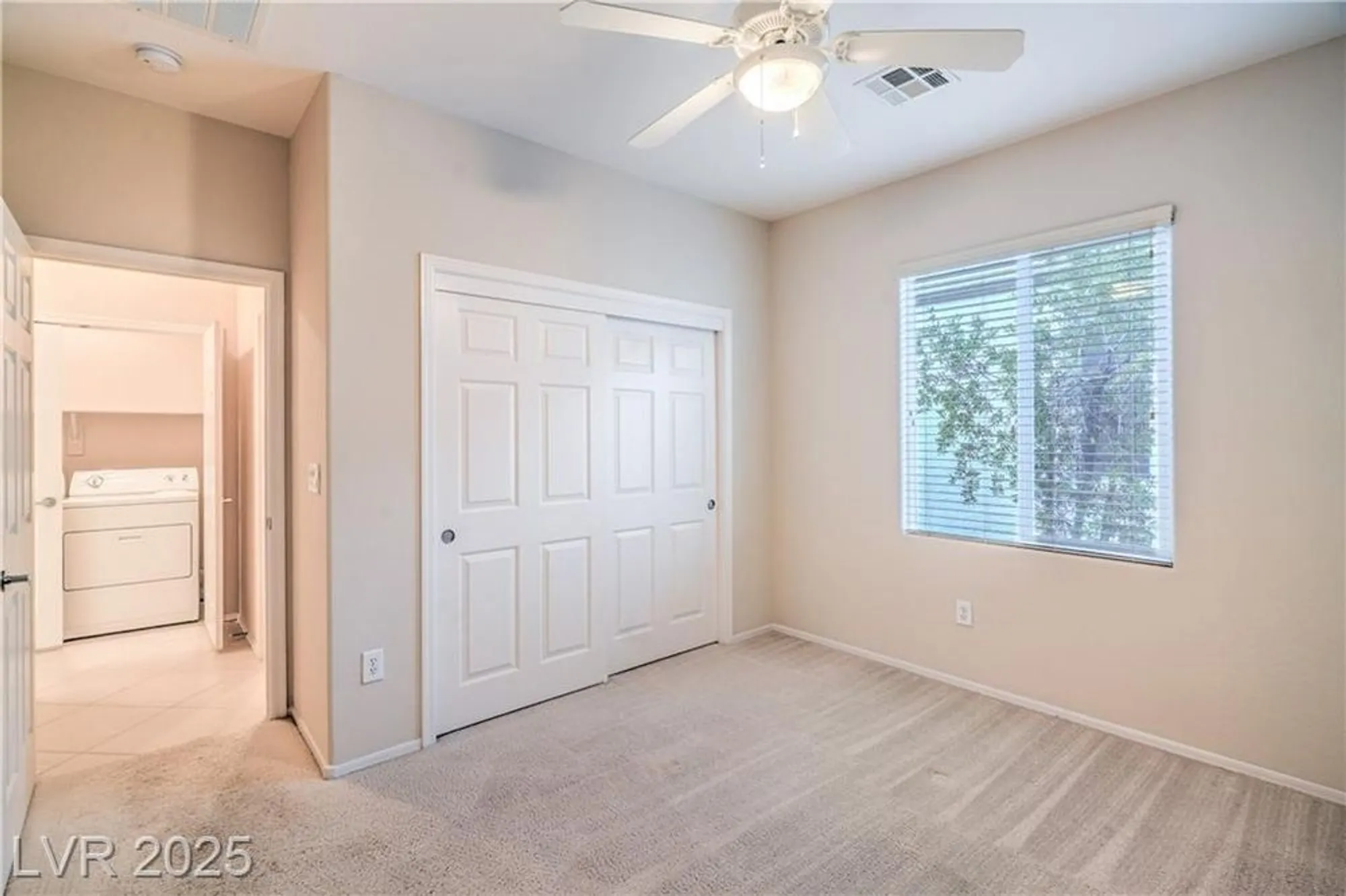 Property Slideshow image 21 of 55 | 2504 ashen light dr, Henderson, NV, 89044