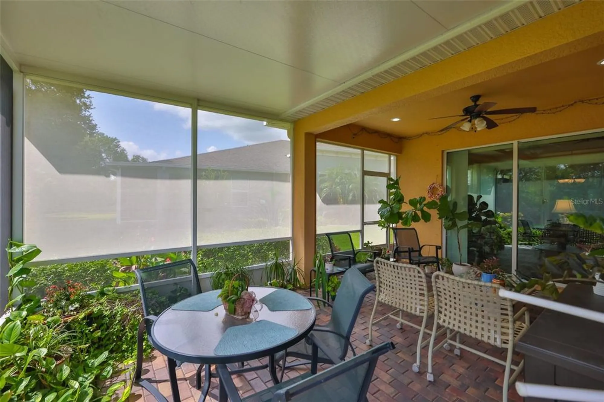 Property Slideshow image 32 of 45 | 658 chipper dr, Sun City Center, FL, 33573
