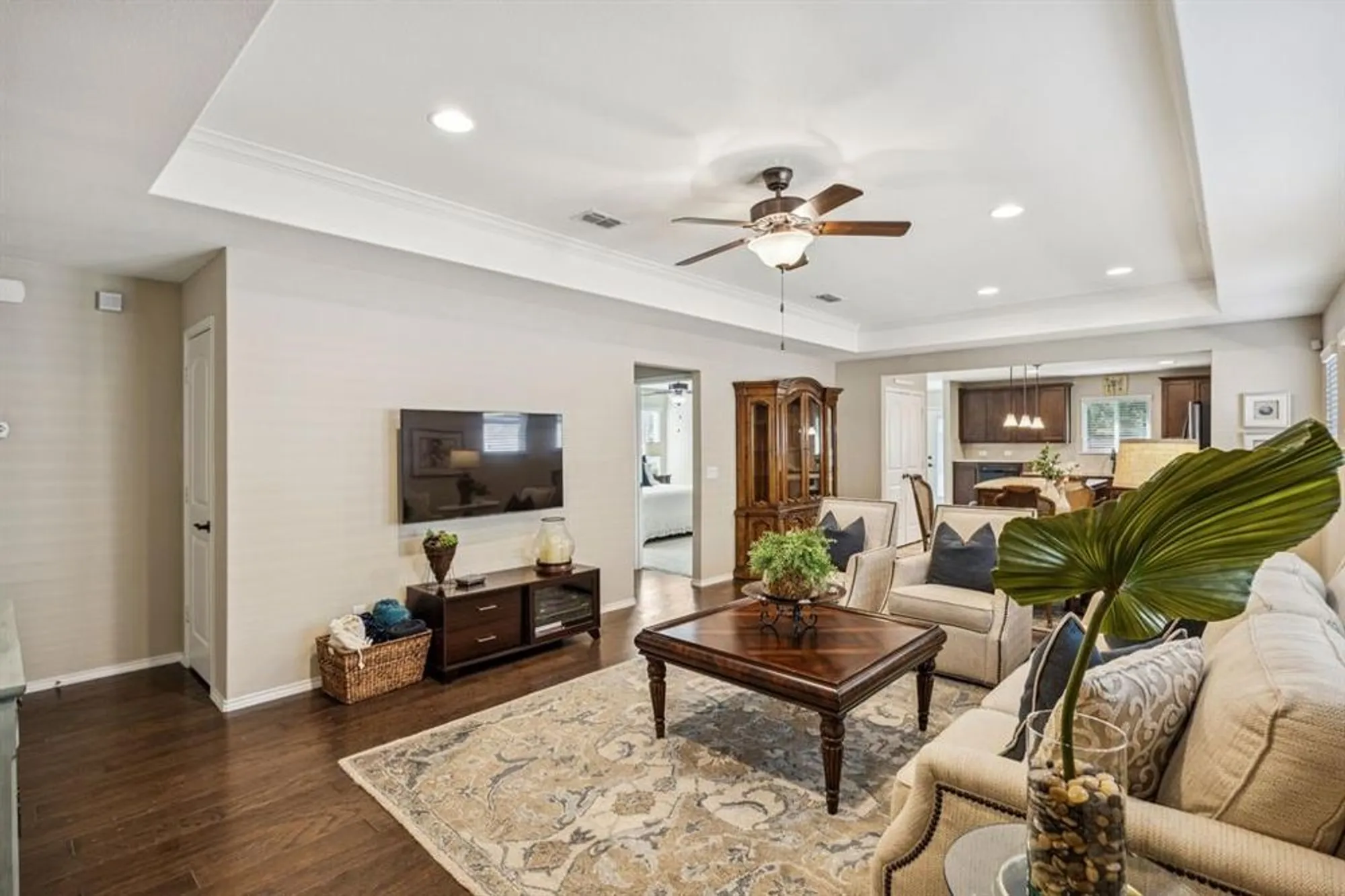 Property Slideshow image 5 of 27 | 7673 gulf breeze ln, Frisco, TX, 75036