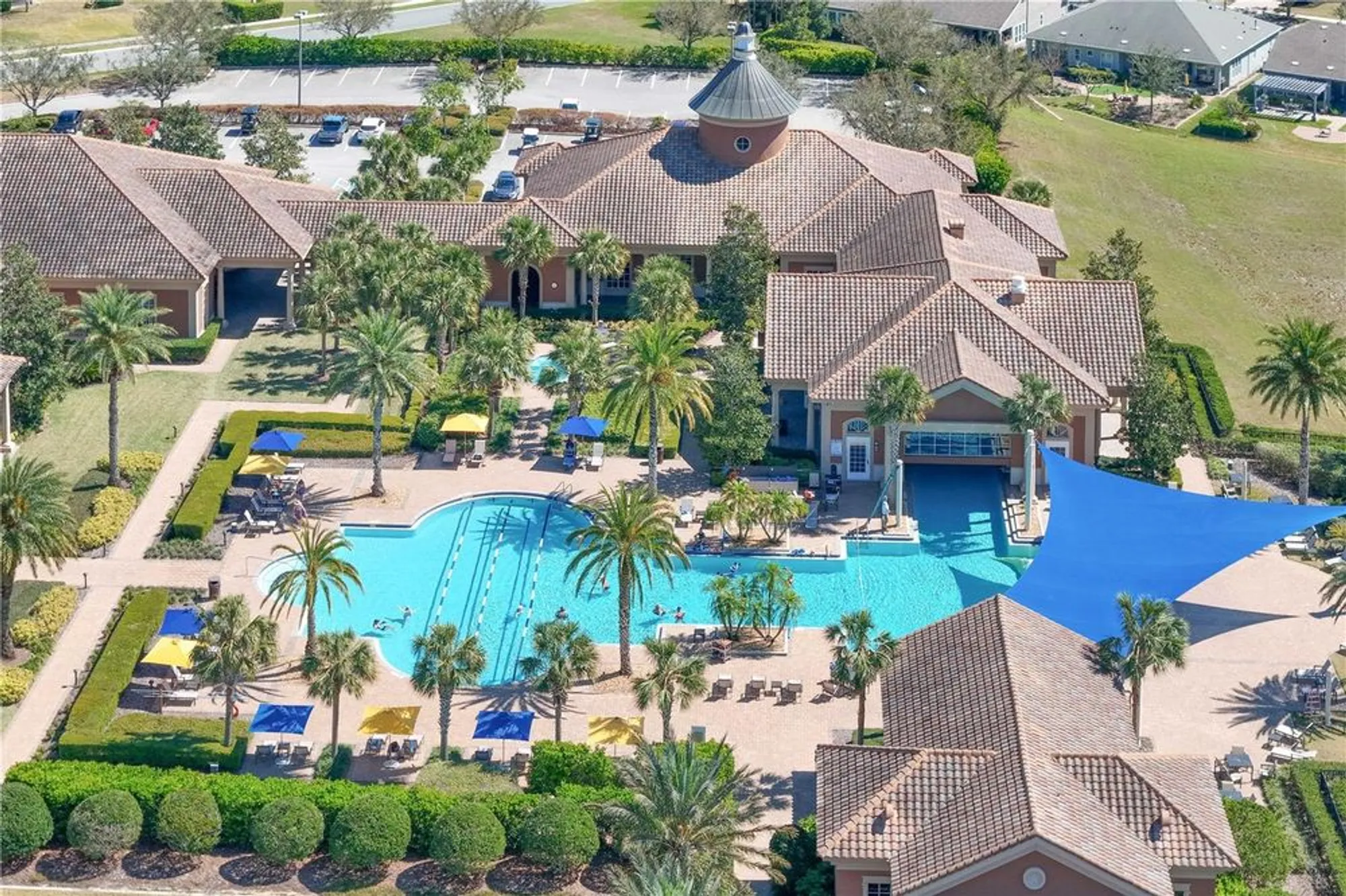 Property Slideshow image 43 of 49 | 105 cupania ct, Groveland, FL, 34736