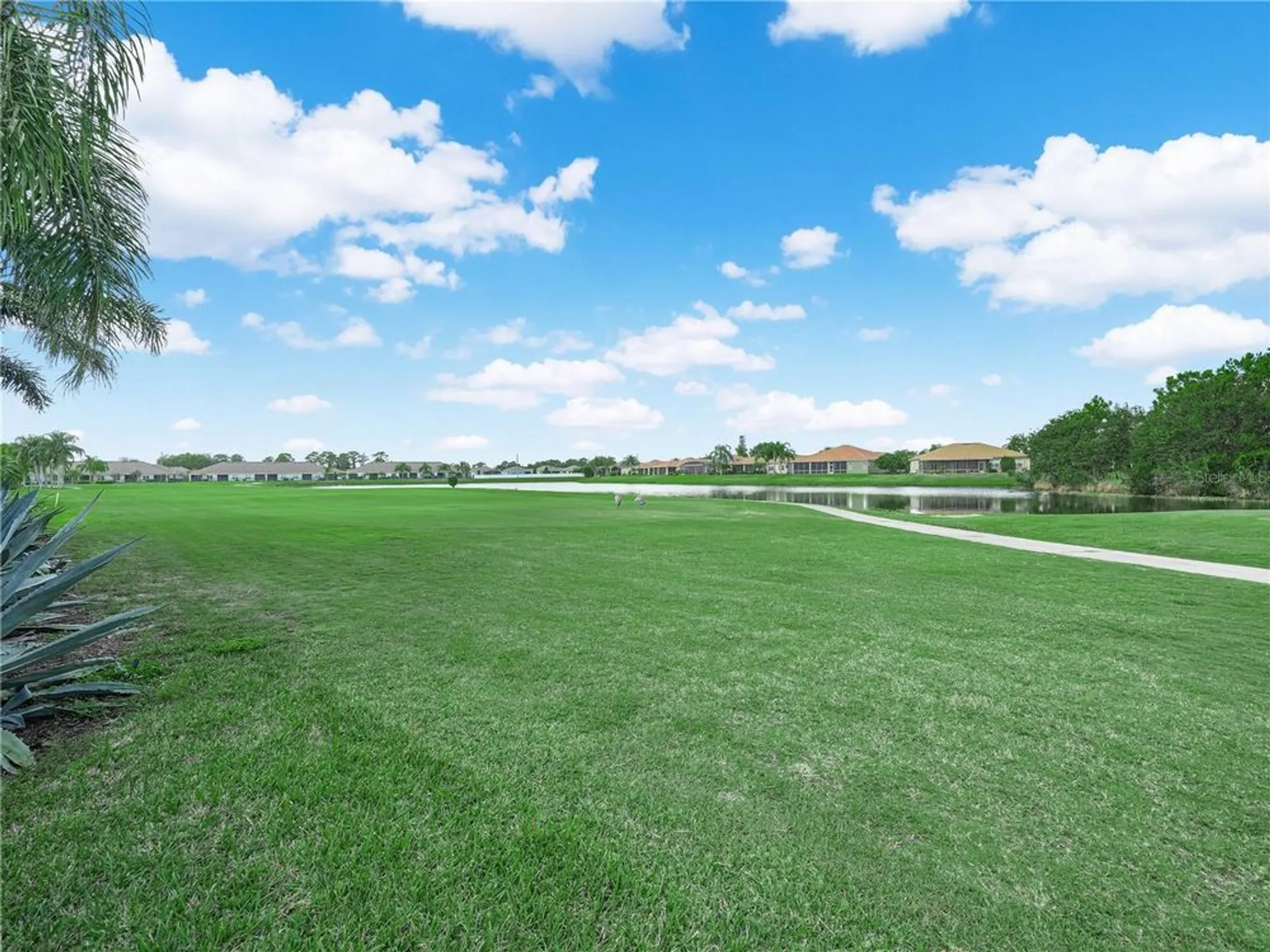 Property Slideshow image 31 of 71 | 3064 dunmore dr, Lake Wales, FL, 33859