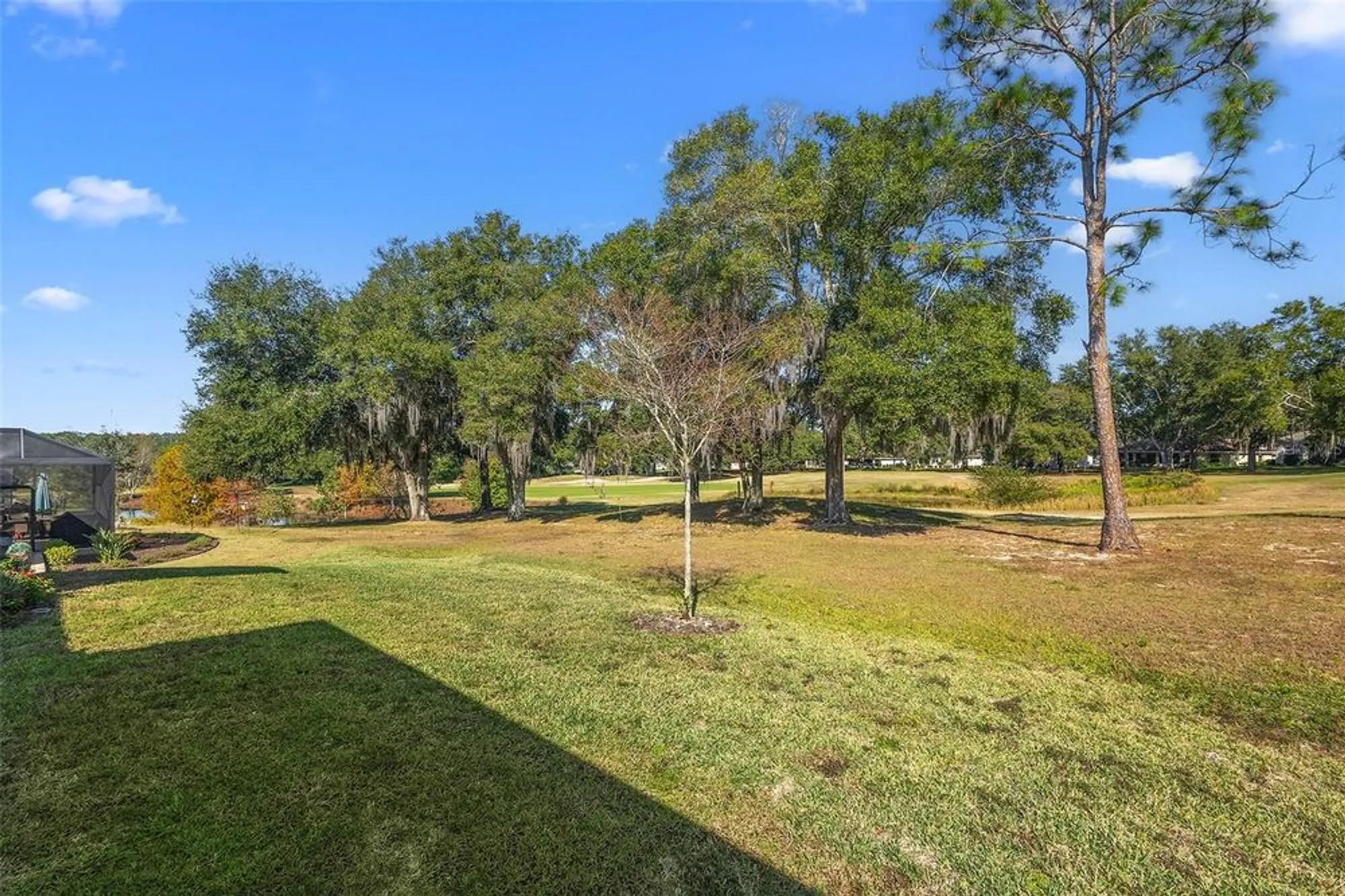 Property Slideshow image 45 of 62 | 5090 greens dr, Lady Lake, FL, 32159