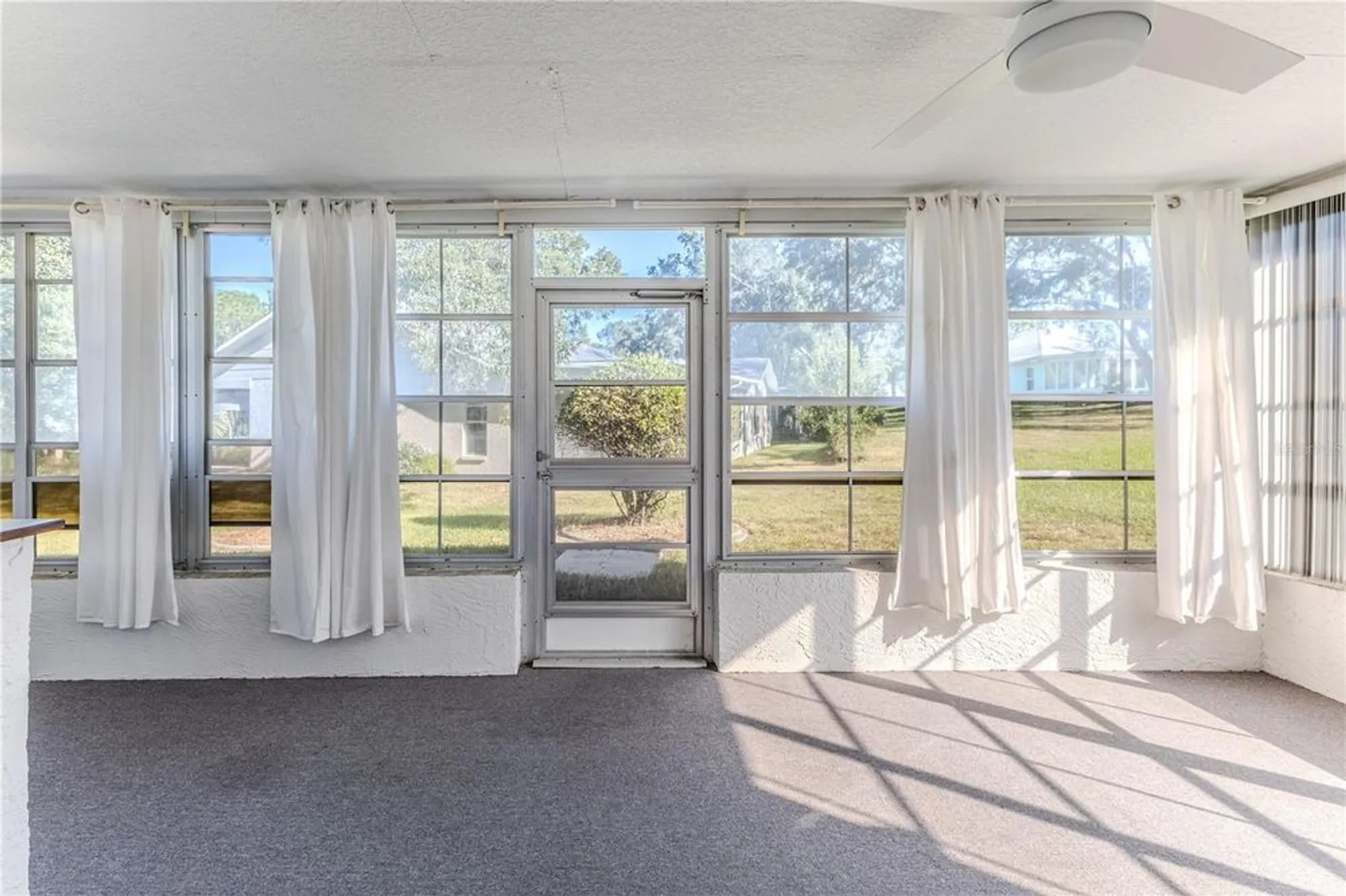 Property Slideshow image 51 of 71 | 2692 royal ridge dr, Spring Hill, FL, 34606
