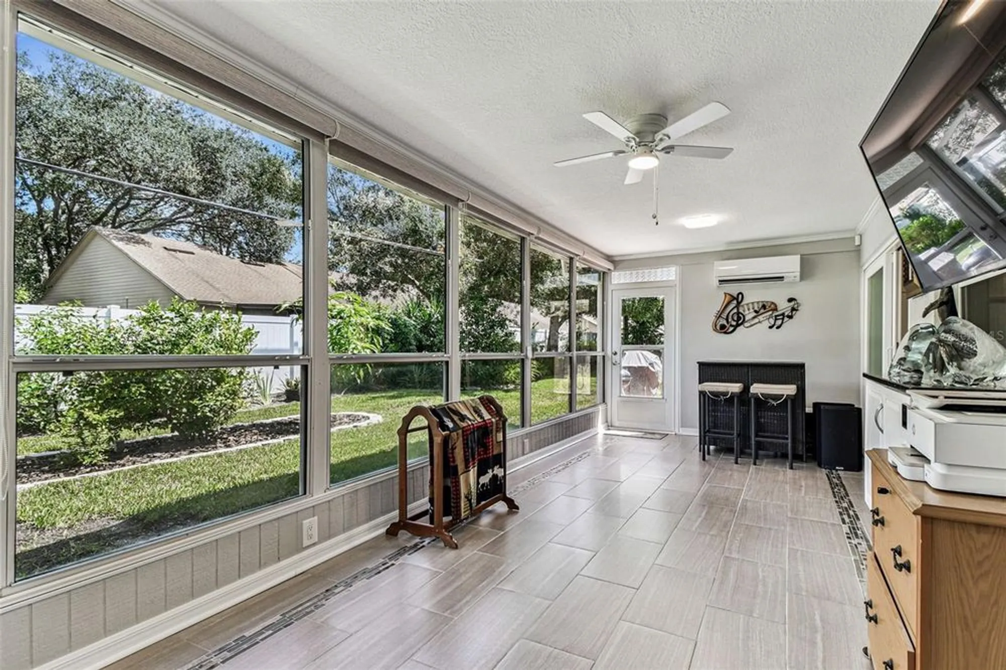 Property Slideshow image 37 of 99 | 2834 thistle ct, Palm Harbor, FL, 34684