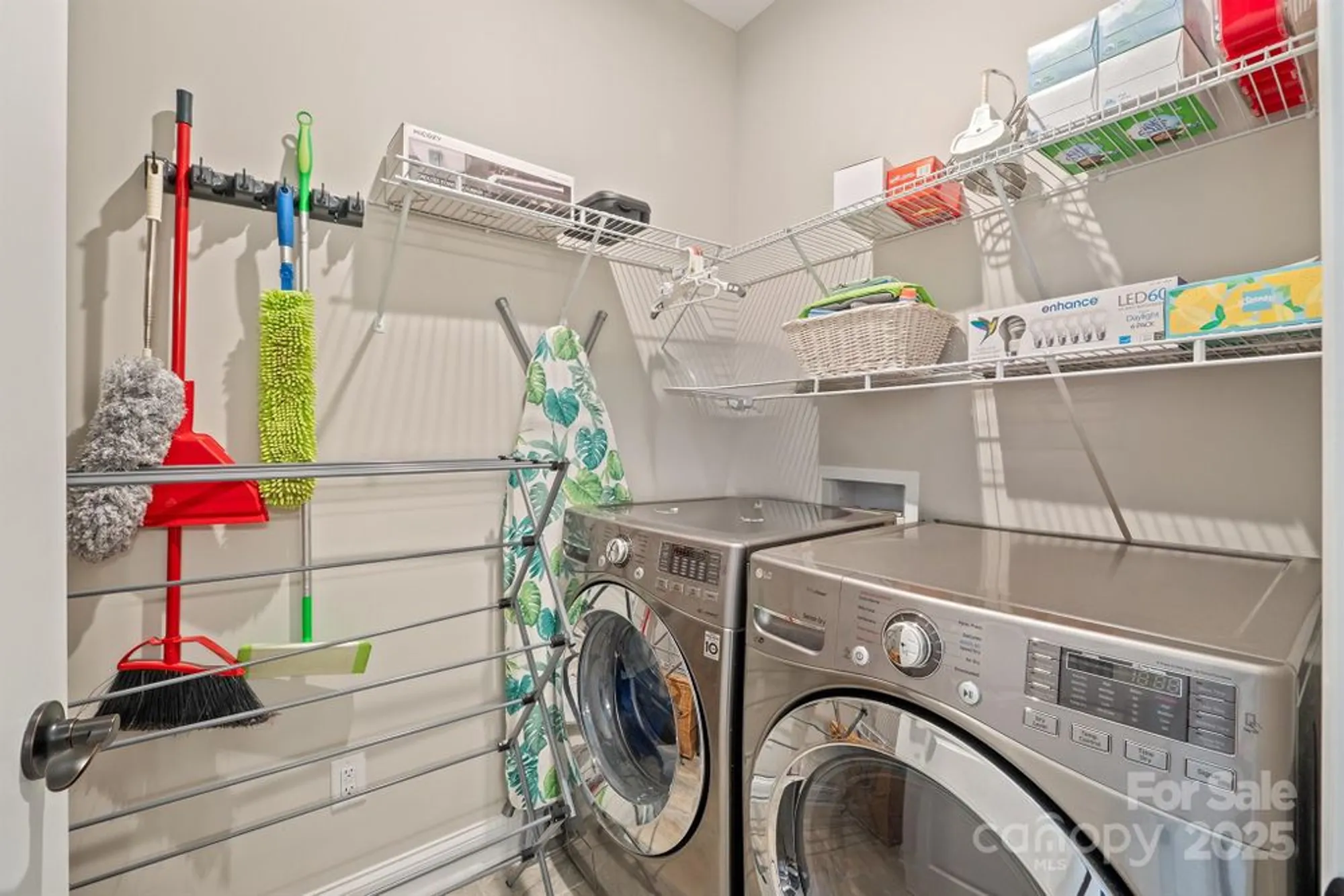 Property Slideshow image 17 of 48 | 8631 profit ln, Charlotte, NC, 28215