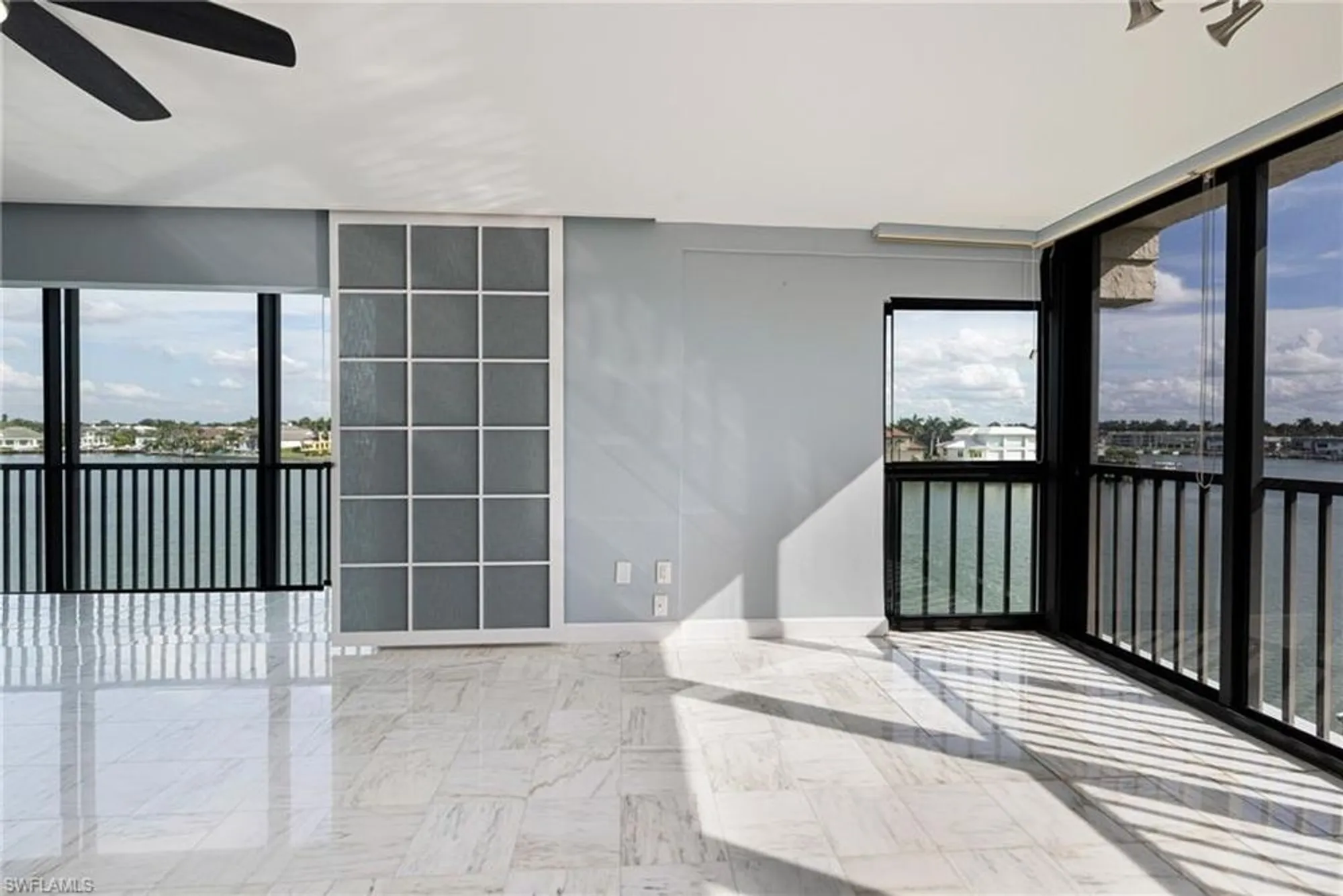 Property Slideshow image 11 of 49 | 3200 gulf shore blvd 401, Naples, FL, 34103