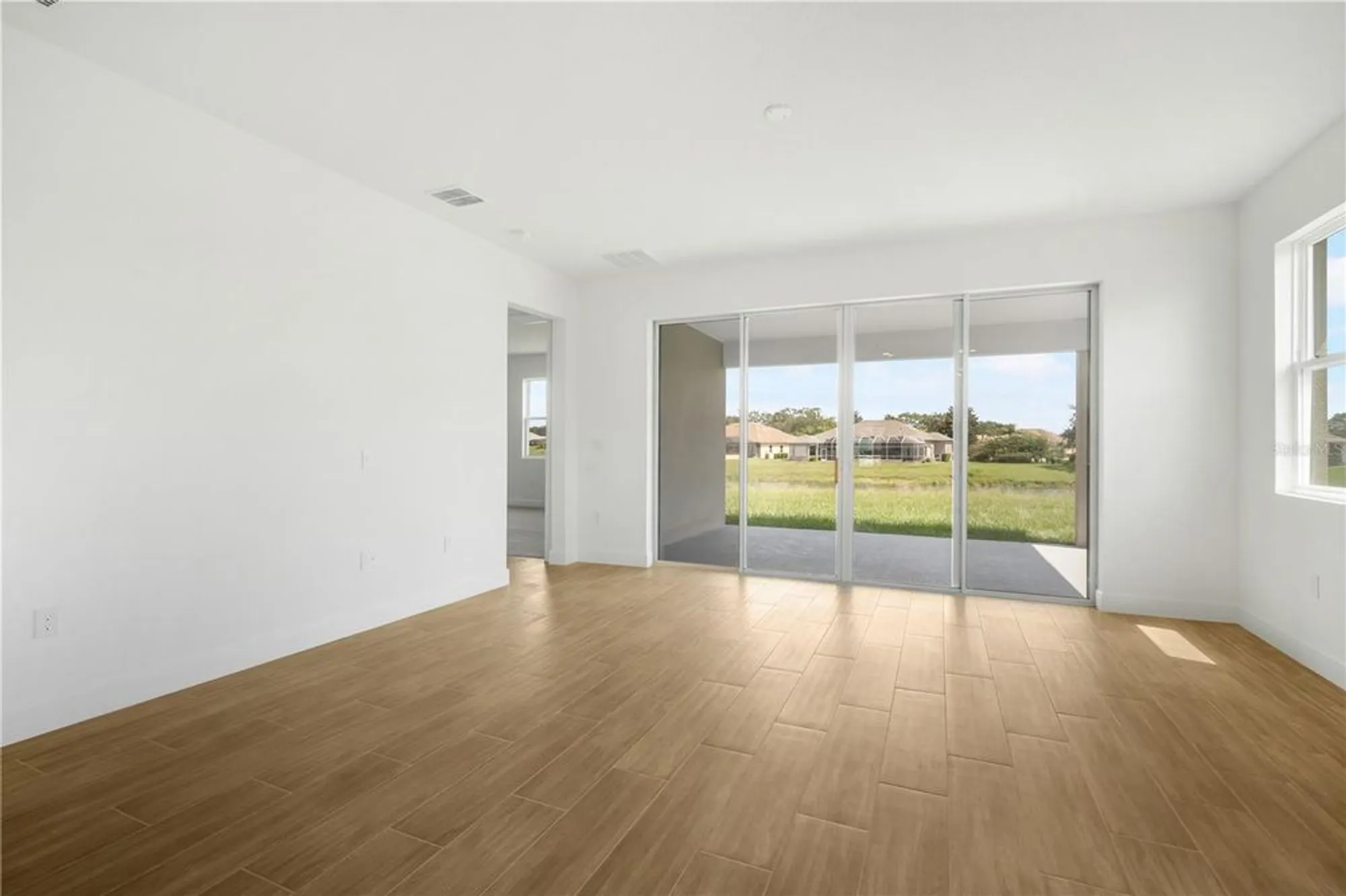 Property Slideshow image 13 of 44 | 9176 players dr, Weeki Wachee, FL, 34613