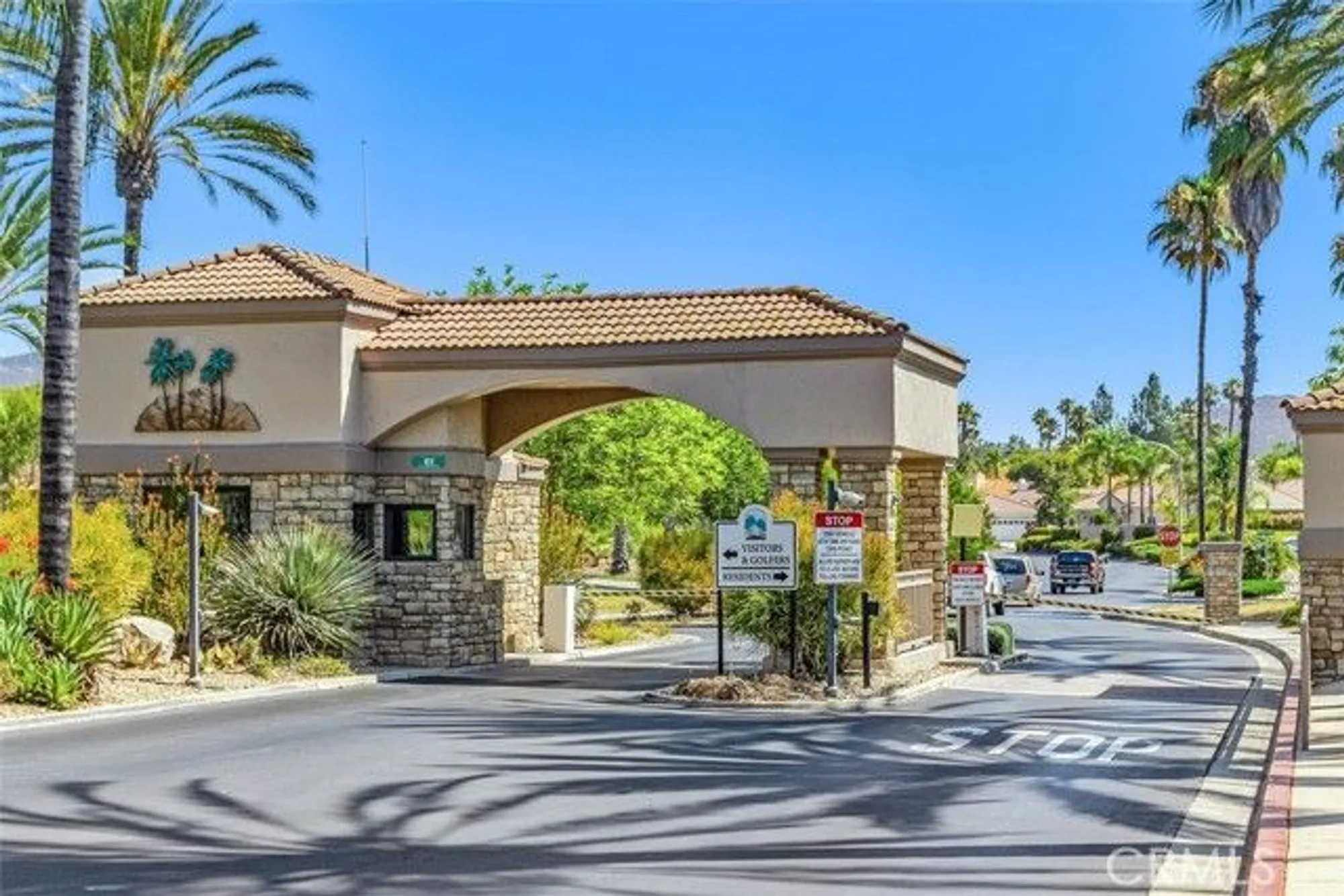 Property Slideshow image 33 of 45 | 40442 via amapola, Murrieta, CA, 92562