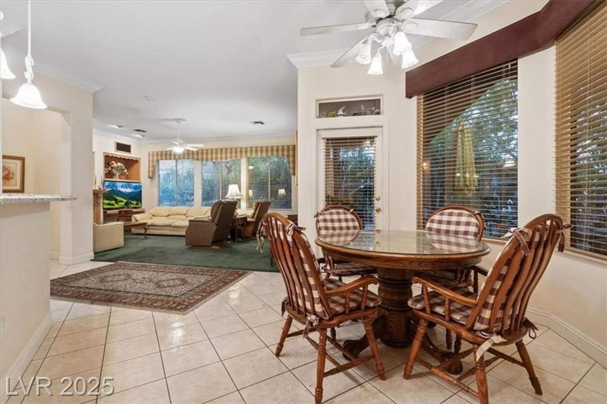 Property Slideshow image 12 of 32 | 10312 bent brook pl, Las Vegas, NV, 89134