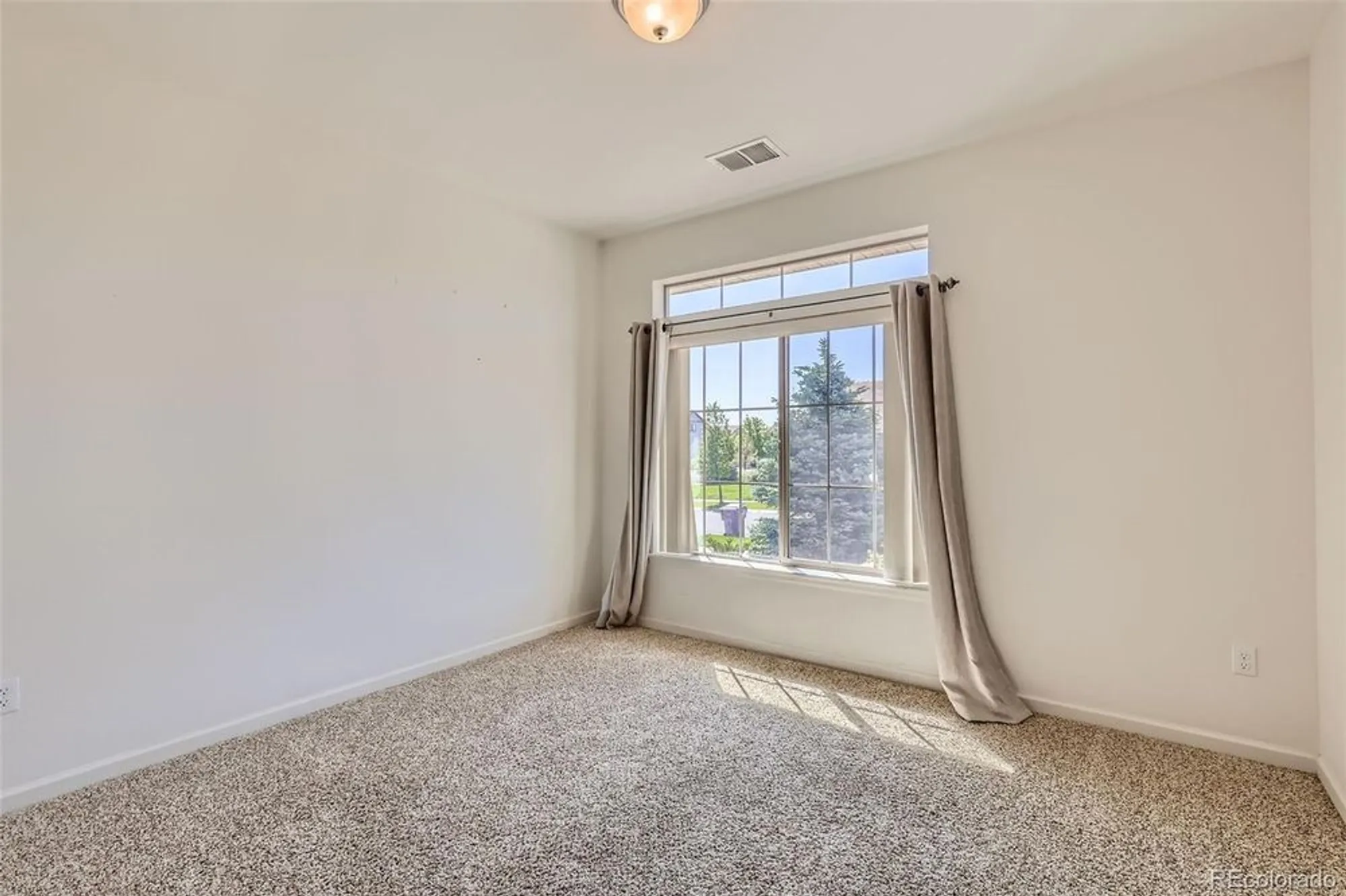 Property Slideshow image 14 of 23 | 19753 e 54th ave, Denver, CO, 80249