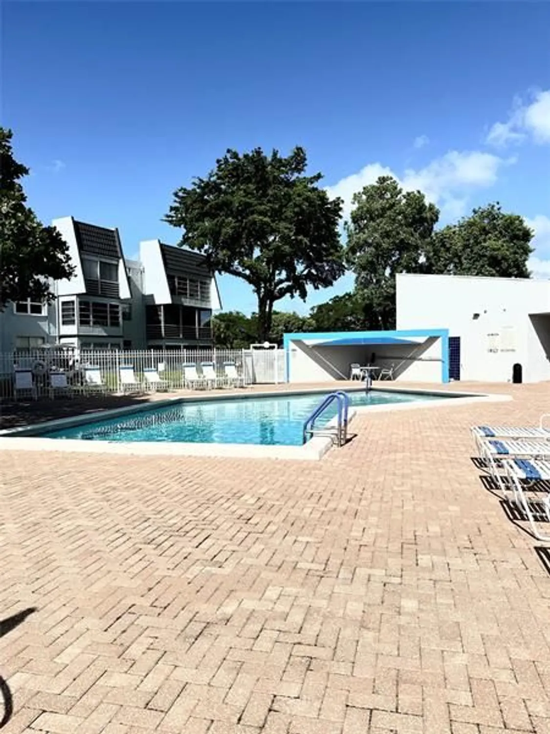 Property Slideshow image 32 of 35 | 9201 lime bay blvd 214, Tamarac, FL, 33321