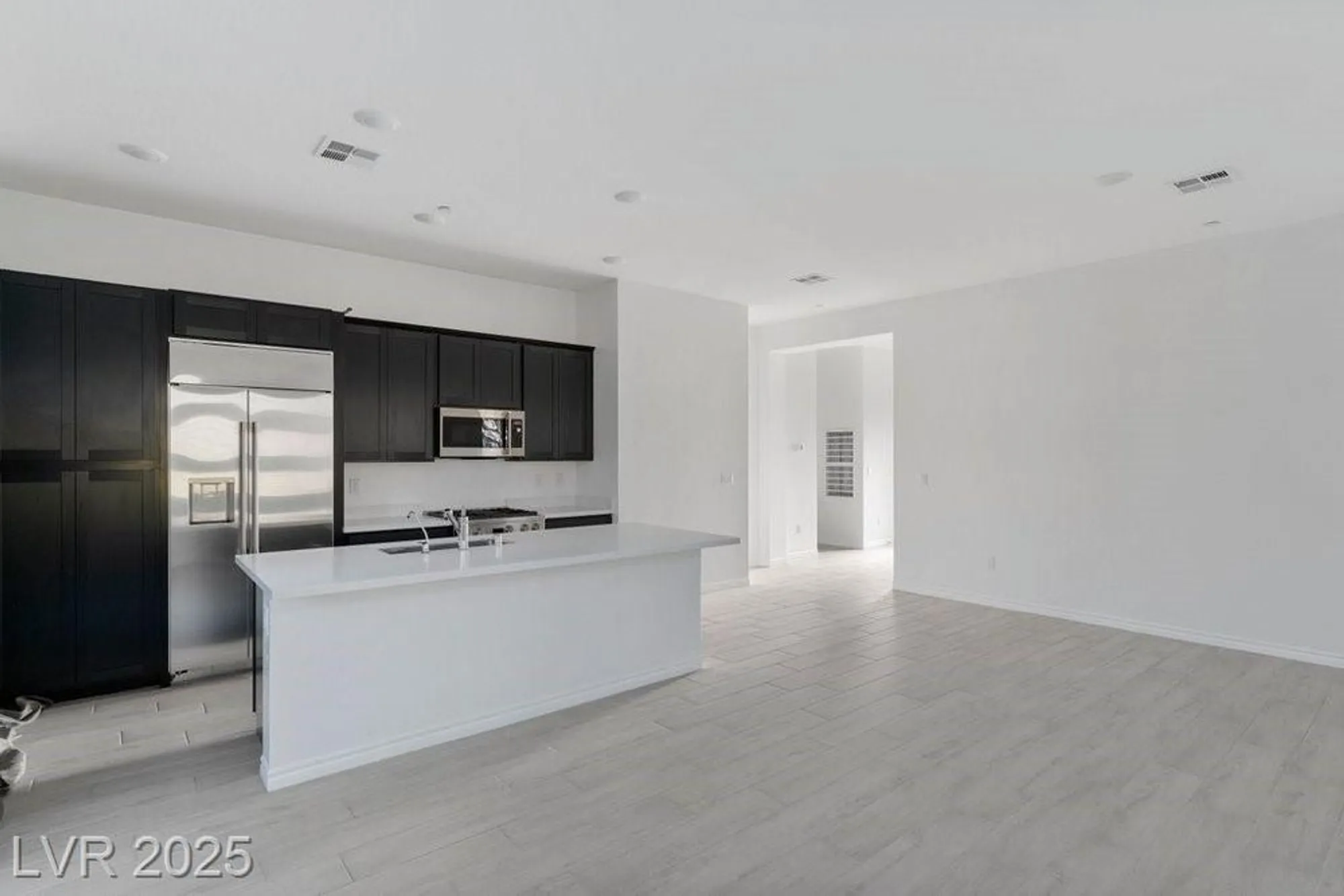 Property Slideshow image 11 of 36 | 925 allister fields ln, Las Vegas, NV, 89138