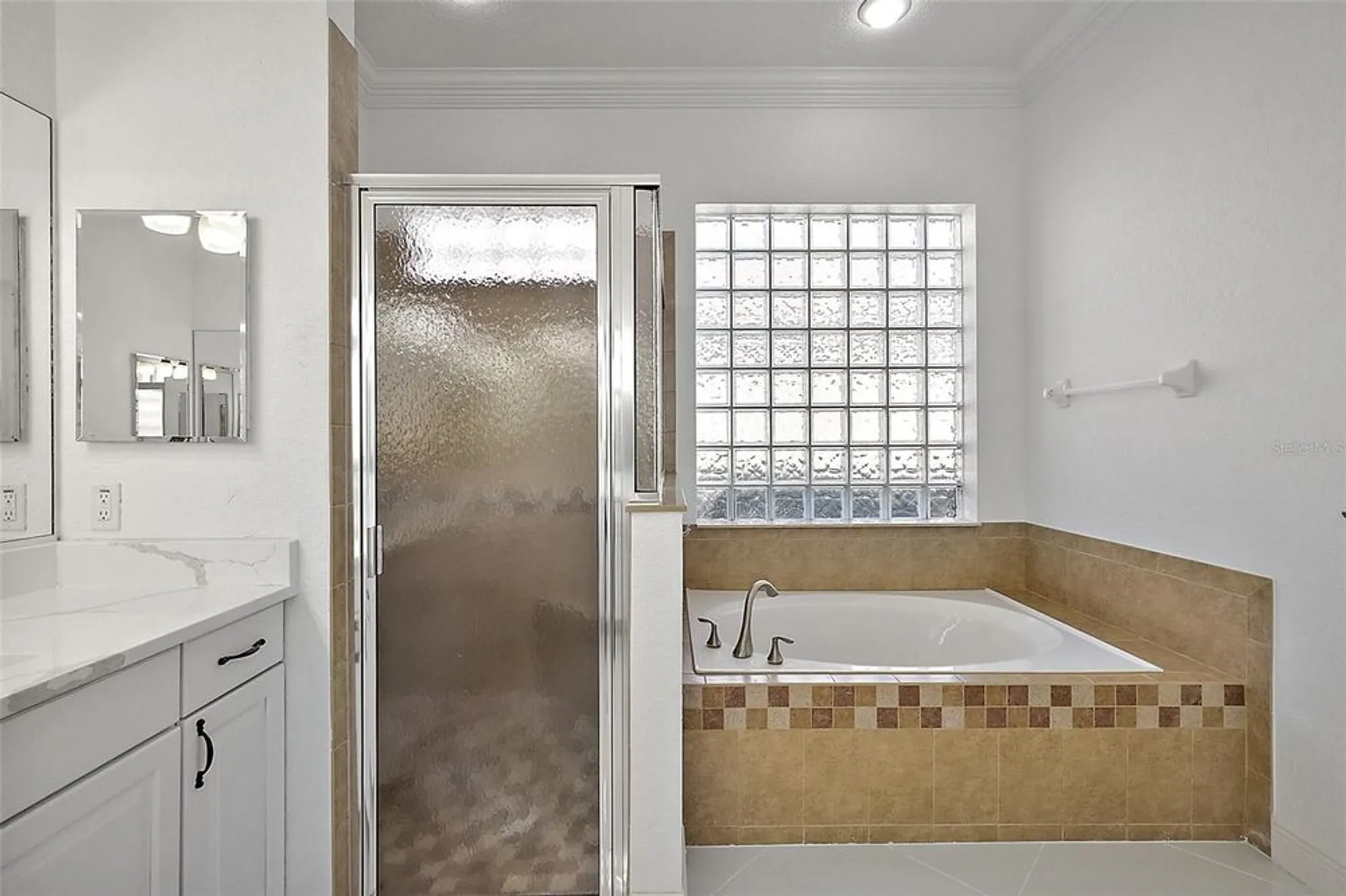 Property Slideshow image 30 of 70 | 10173 lake miona way, Oxford, FL, 34484