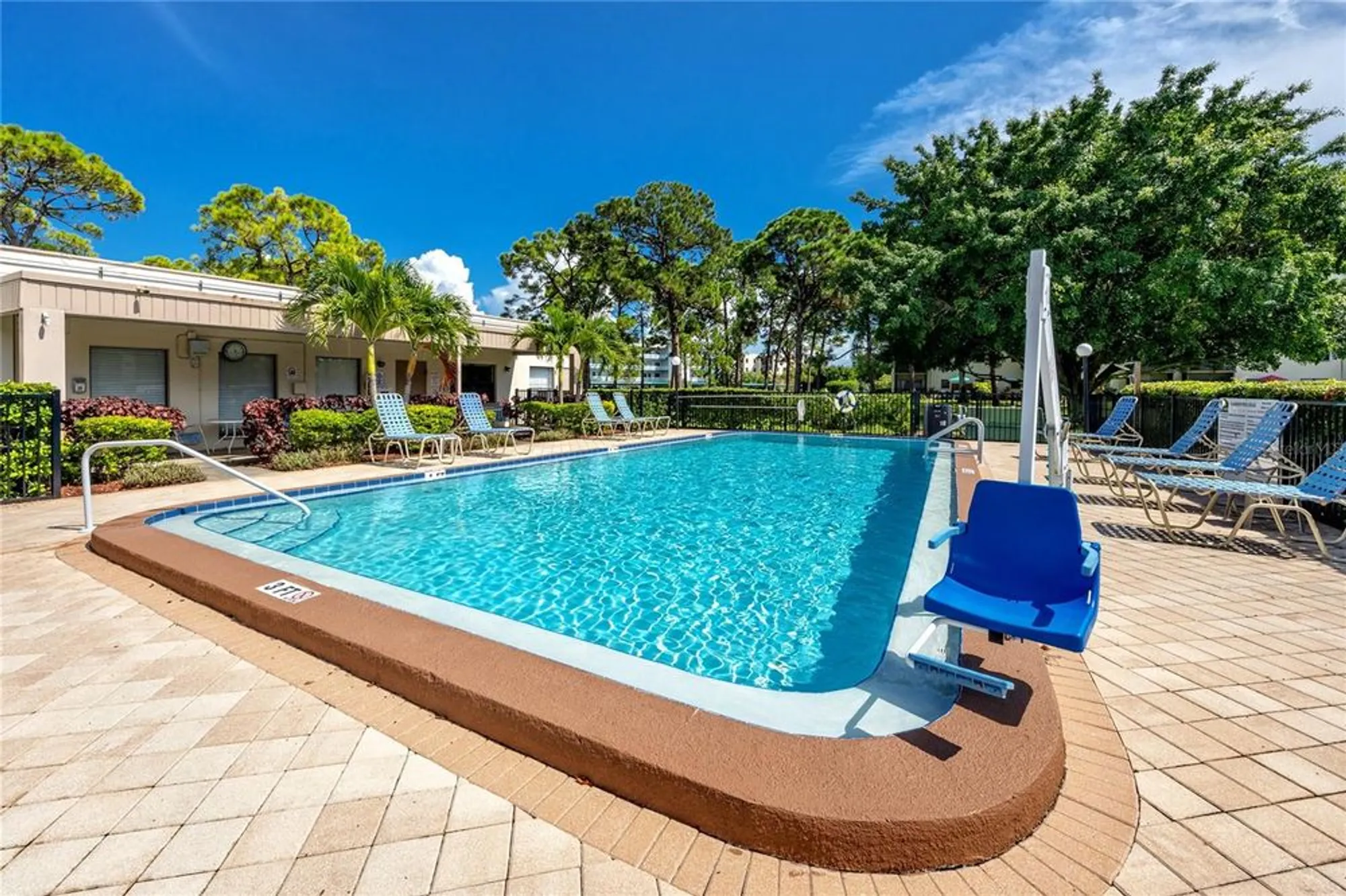 Property Slideshow image 61 of 77 | 8186 terrace garden dr n unit 101, St Petersburg, FL, 33709