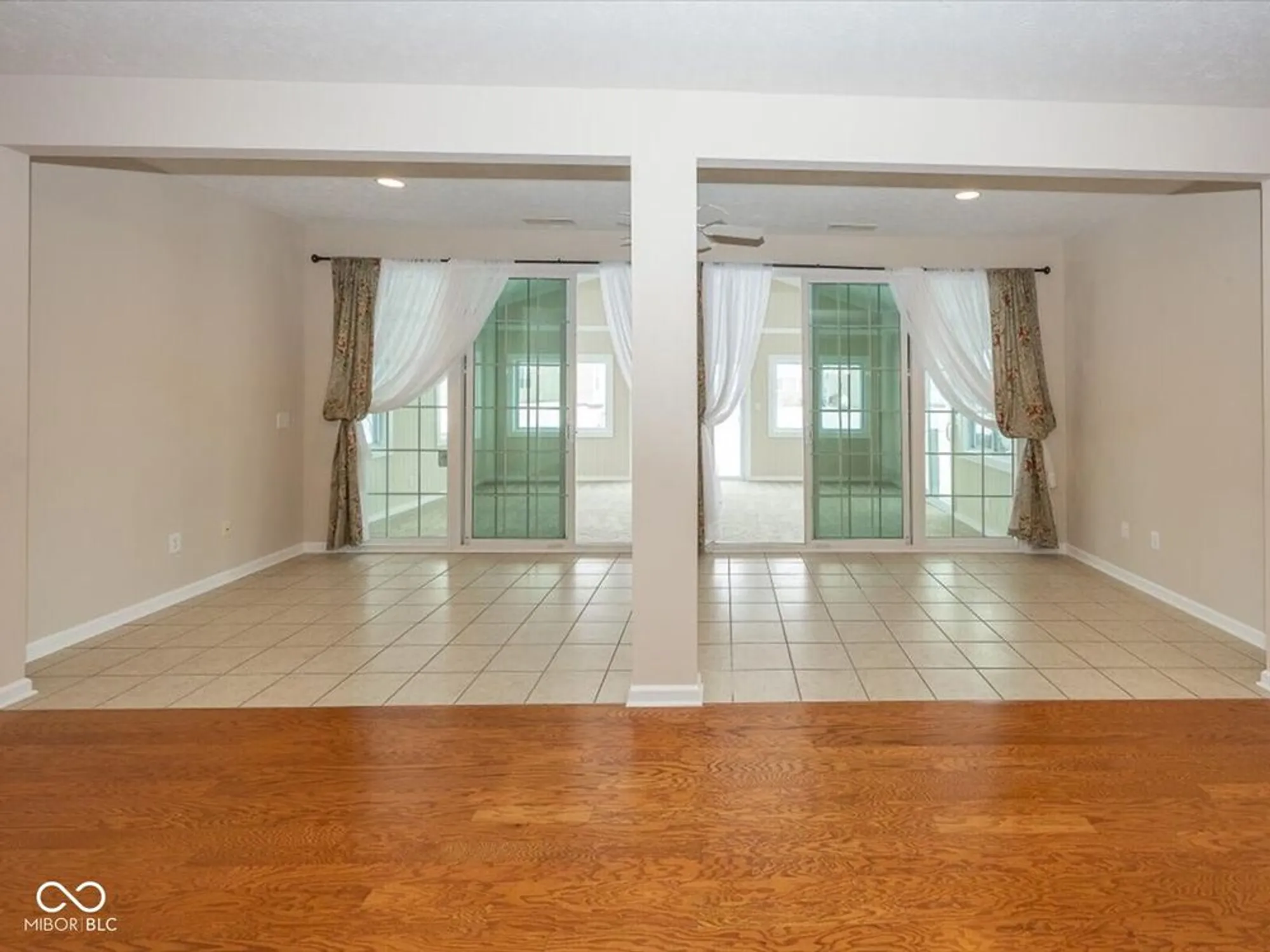 Property Slideshow image 16 of 50 | 16160 brookmere ave, Fishers, IN, 46037