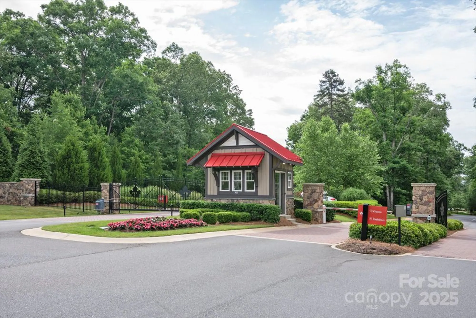 Property Slideshow image 19 of 31 | 4057 channel islands way, Lancaster, SC, 29720
