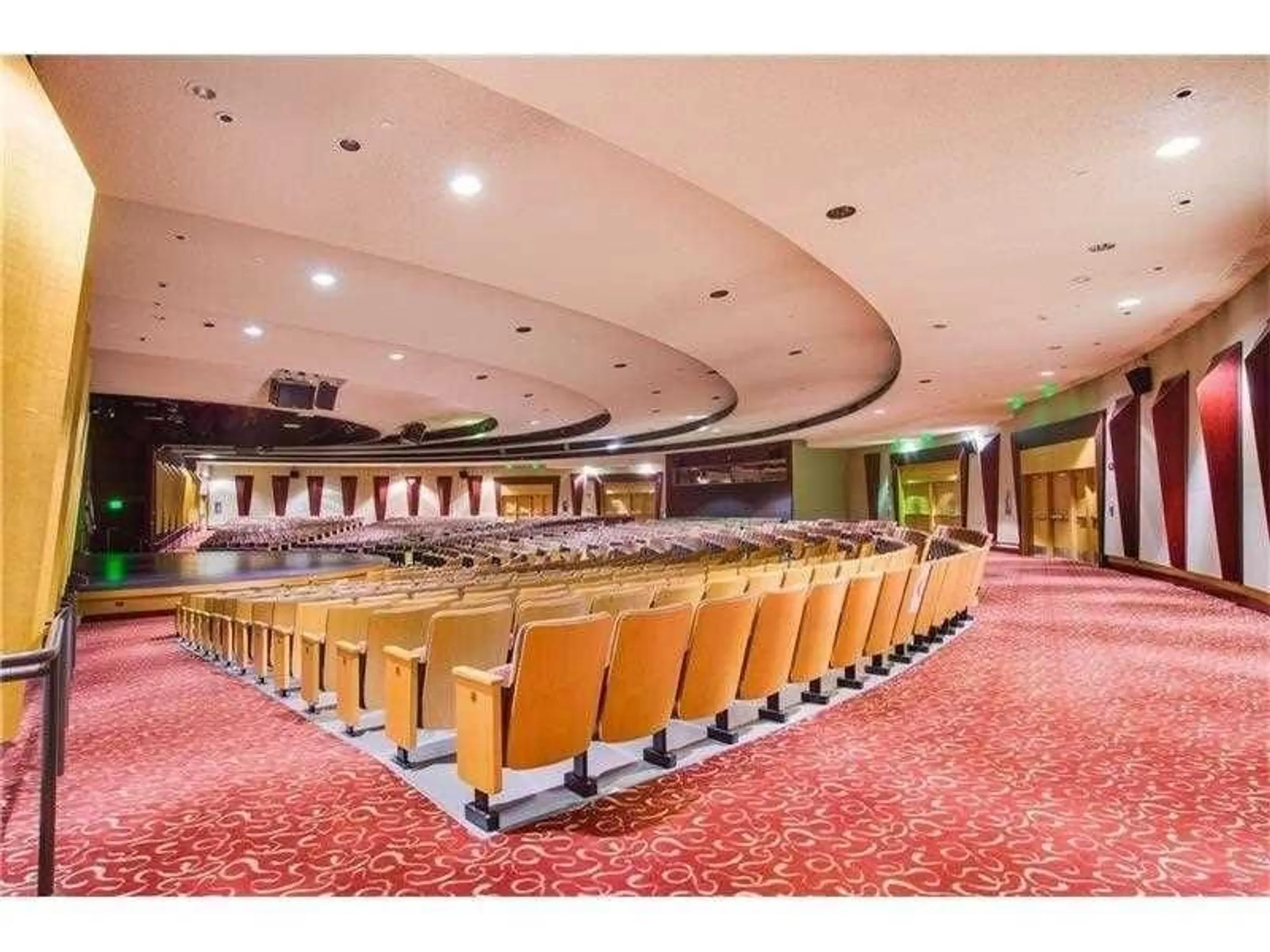 Property Slideshow image 37 of 38 | 2902 victoria cir e3, Coconut Creek, FL, 33066