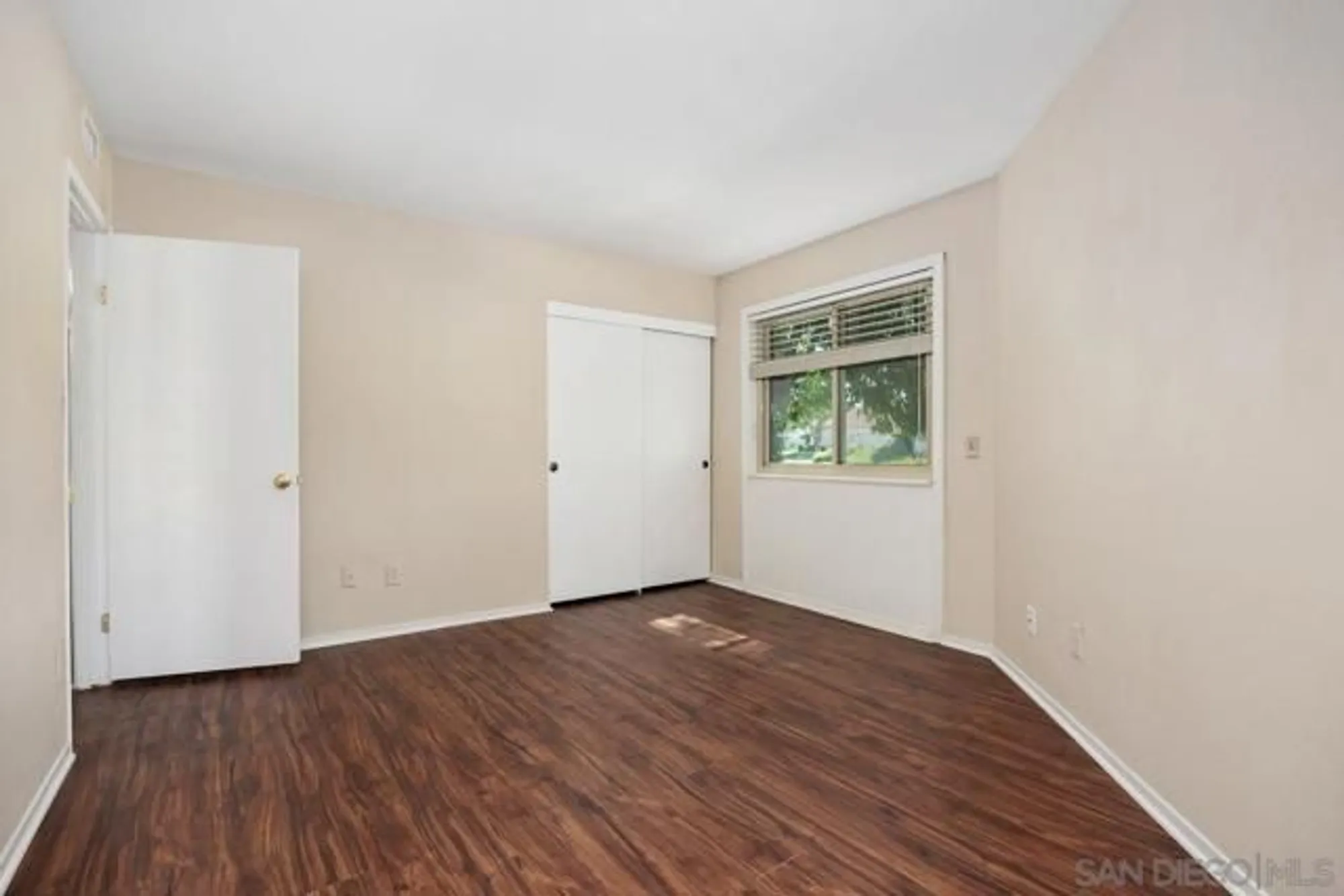 Property Slideshow image 16 of 29 | 17604 camino ancho, San Diego, CA, 92128