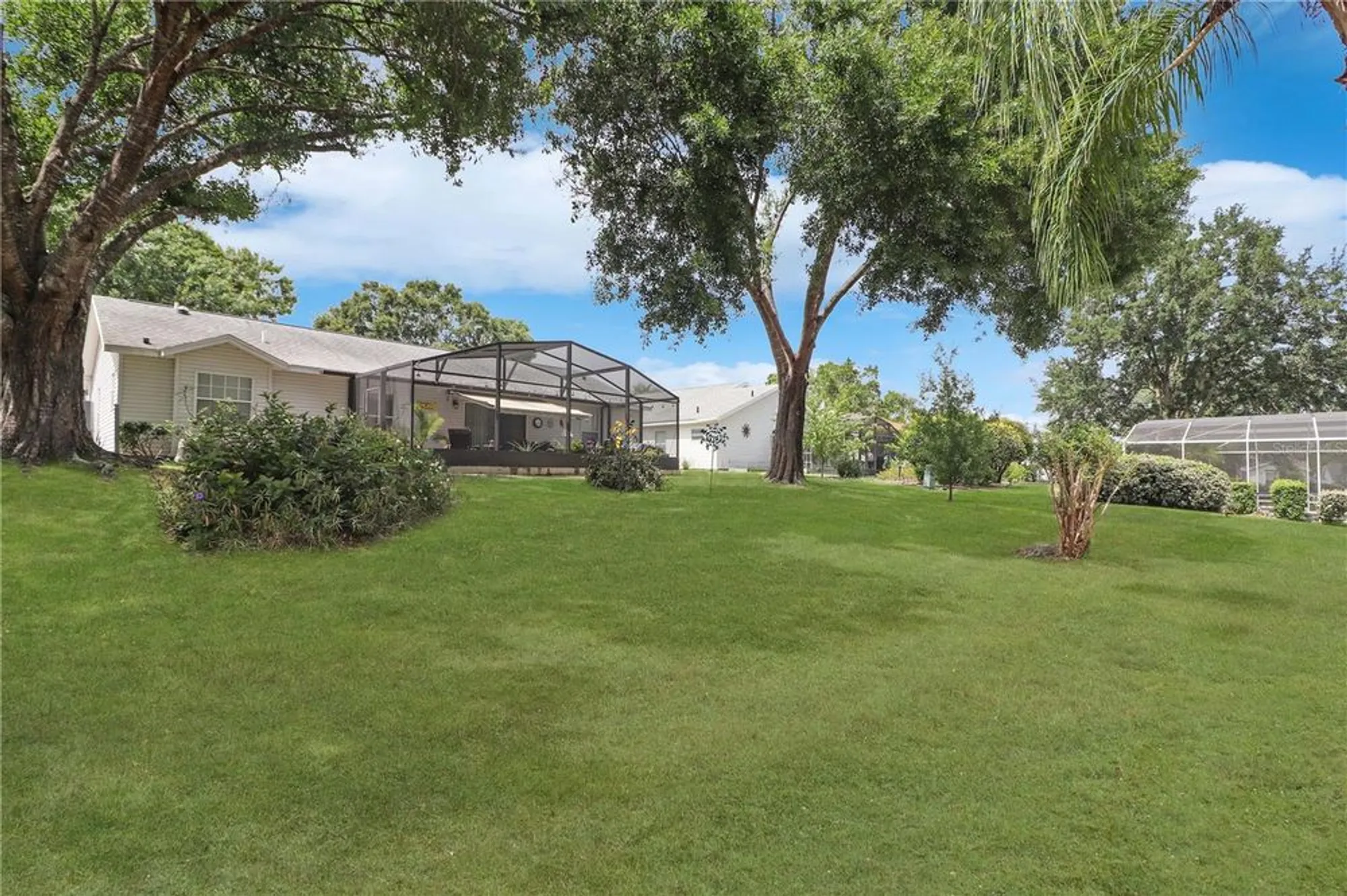 Property Slideshow image 22 of 22 | 25339 crestwater dr, Leesburg, FL, 34748