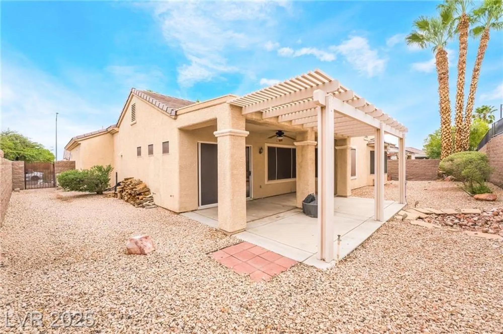 Property Slideshow image 42 of 58 | 2539 evansville ave, Henderson, NV, 89052