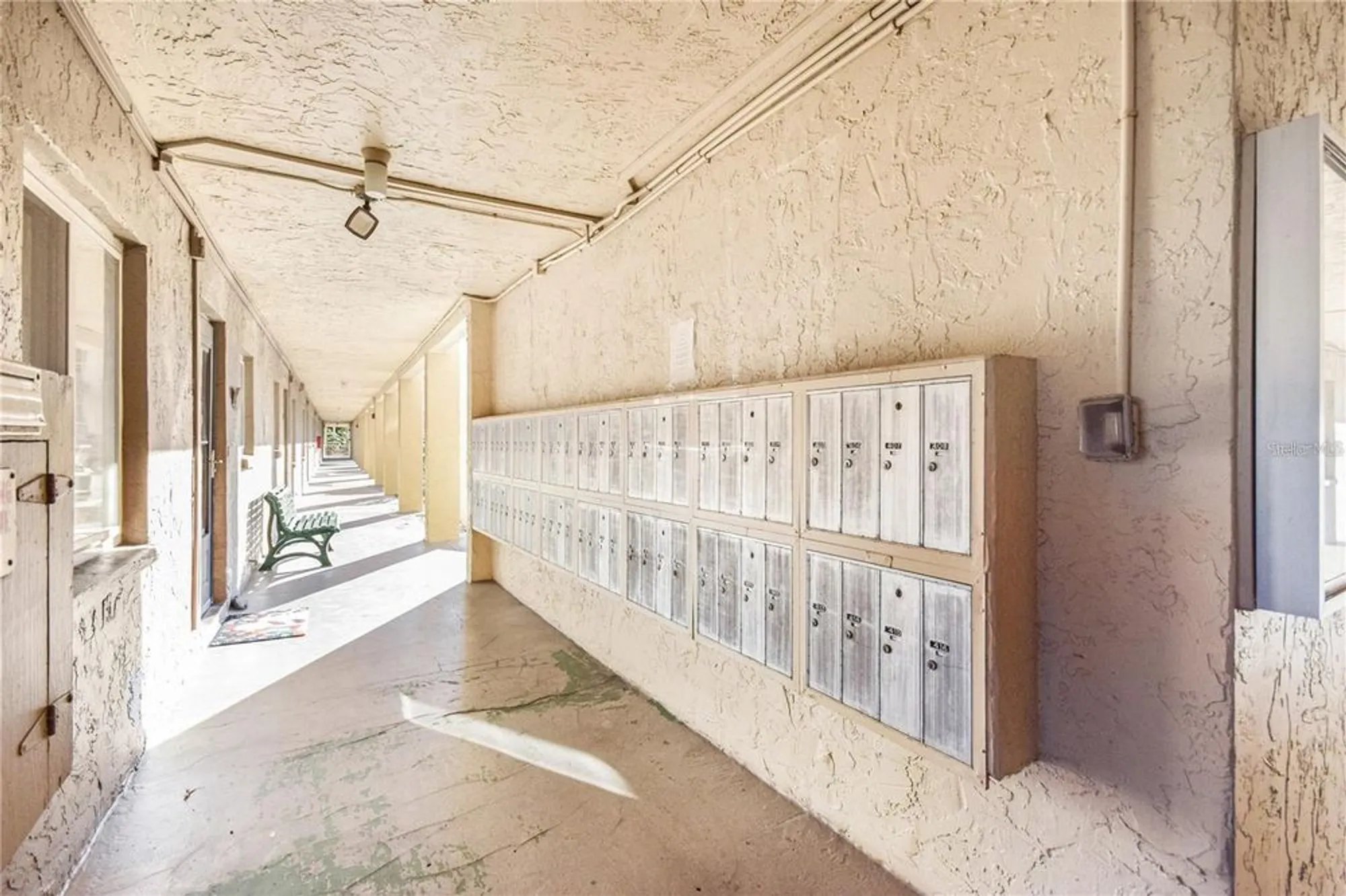 Property Slideshow image 31 of 43 | 3617 lake bayshore dr j-401, Bradenton, FL, 34205