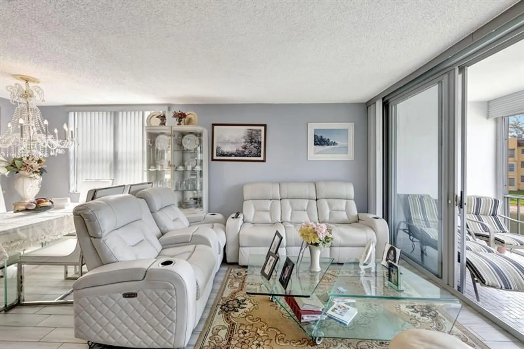 Property Slideshow image 4 of 31 | 5860 nw 64th ave apt 201, Tamarac, FL, 33319