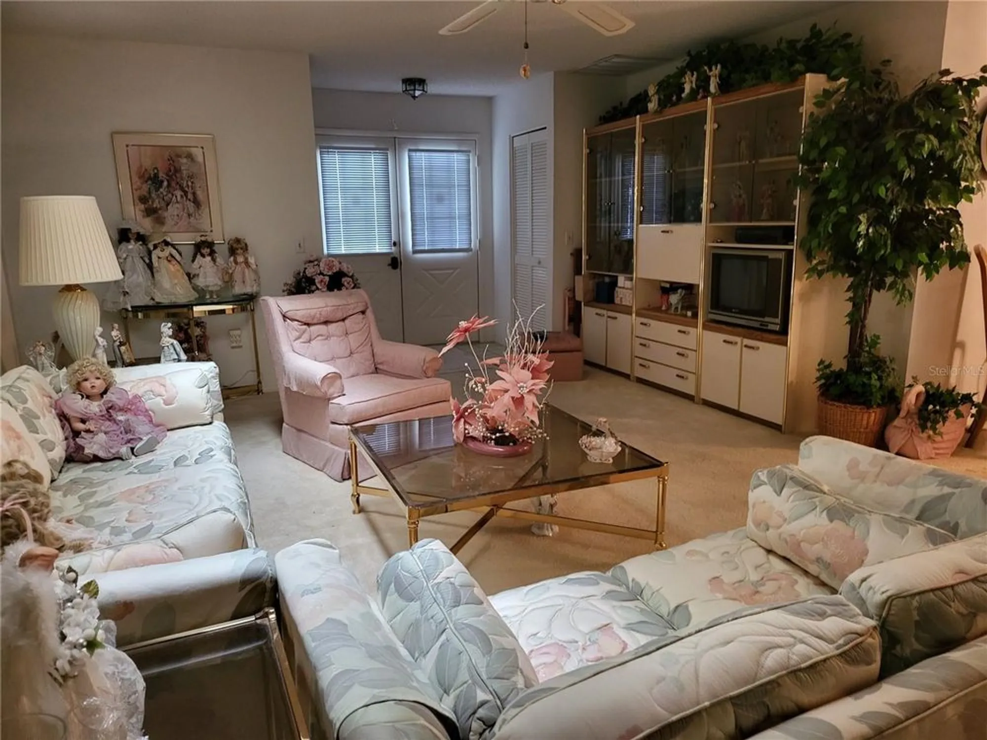 Property Slideshow image 5 of 15 | 2687 royal ridge dr, Spring Hill, FL, 34606