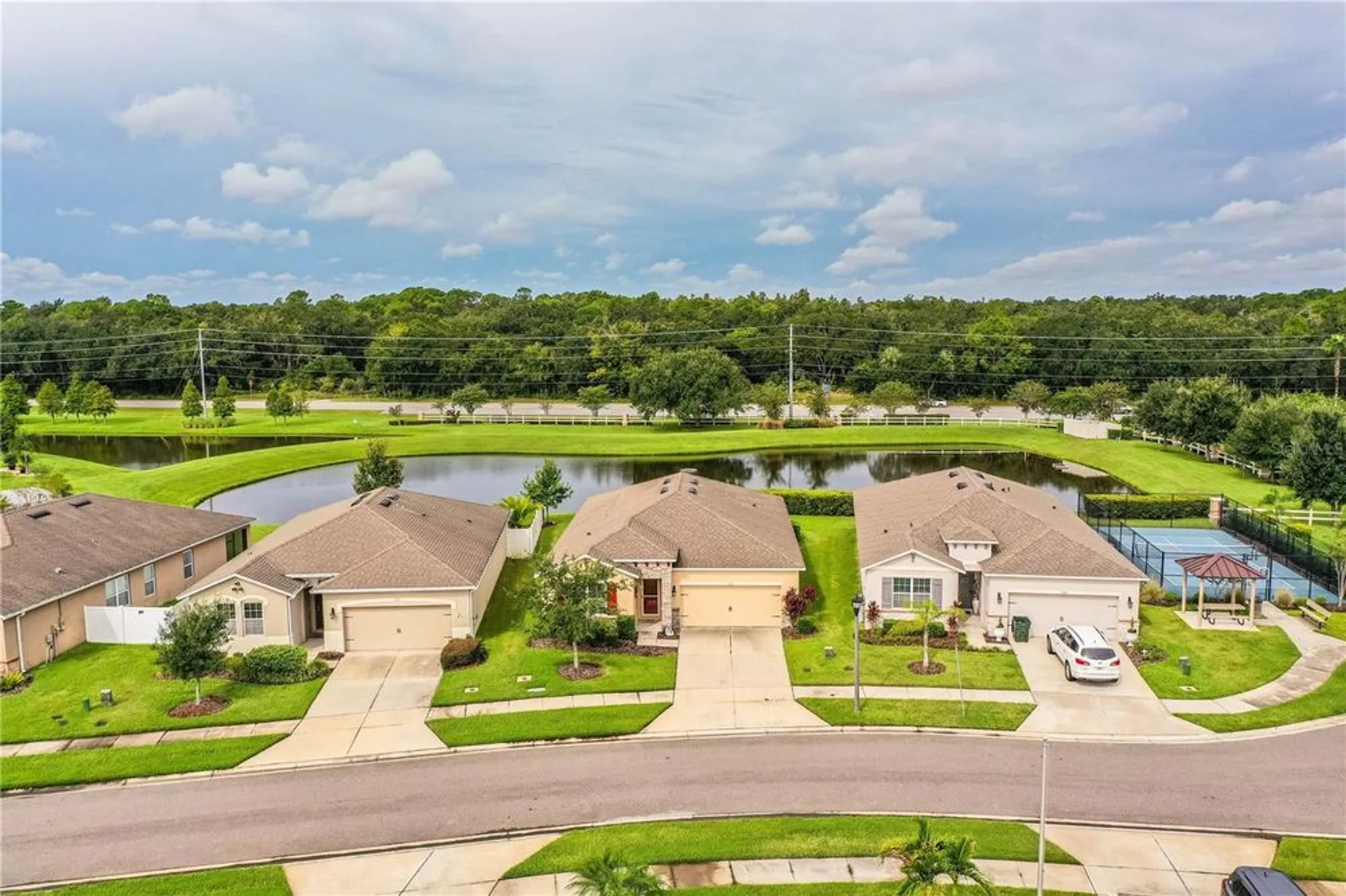 Property Slideshow image 2 of 47 | 2778 canyon crest dr, Lakeland, FL, 33811
