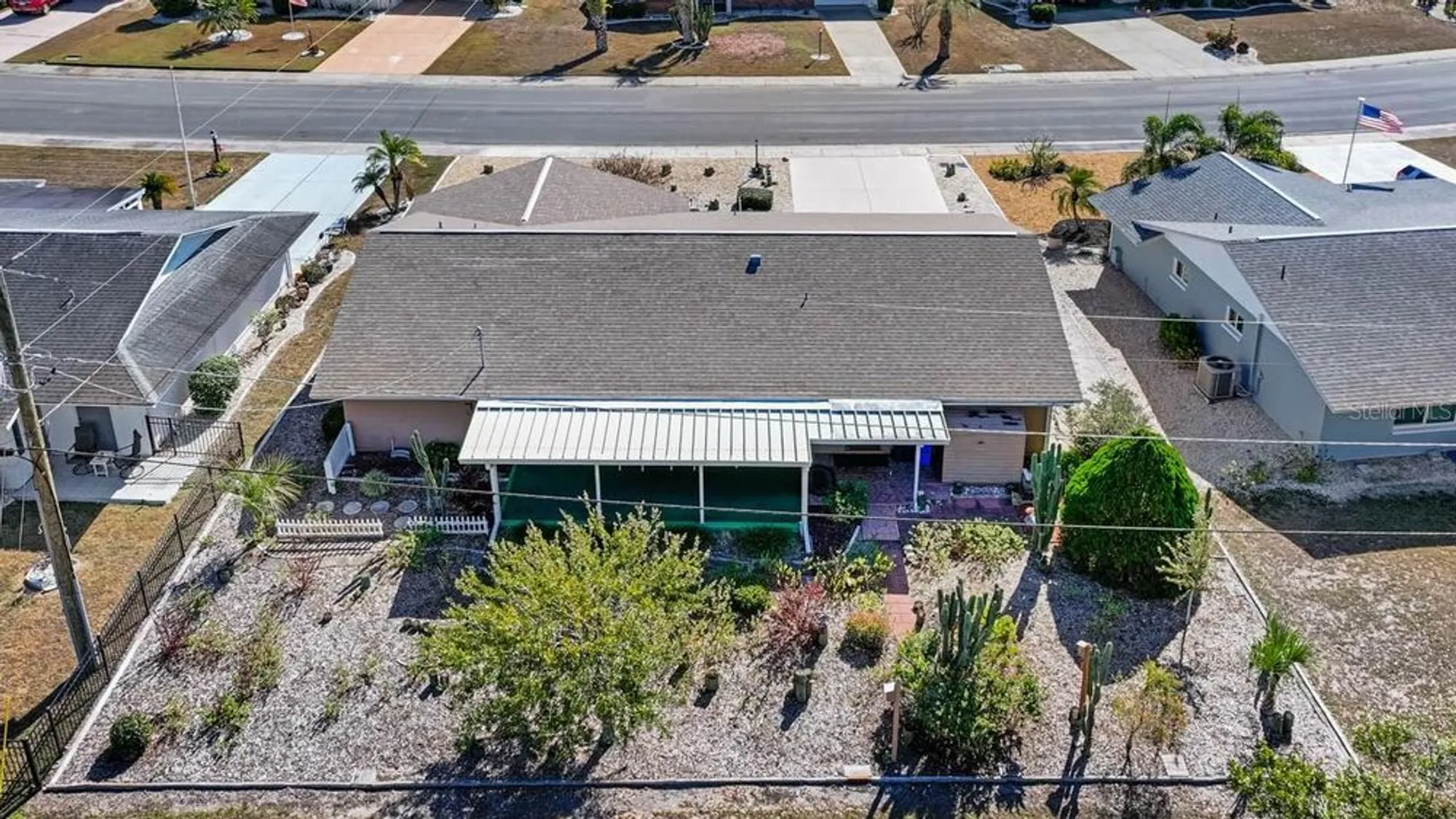 Property Slideshow image 55 of 80 | 829 fox hills dr, Sun City Center, FL, 33573