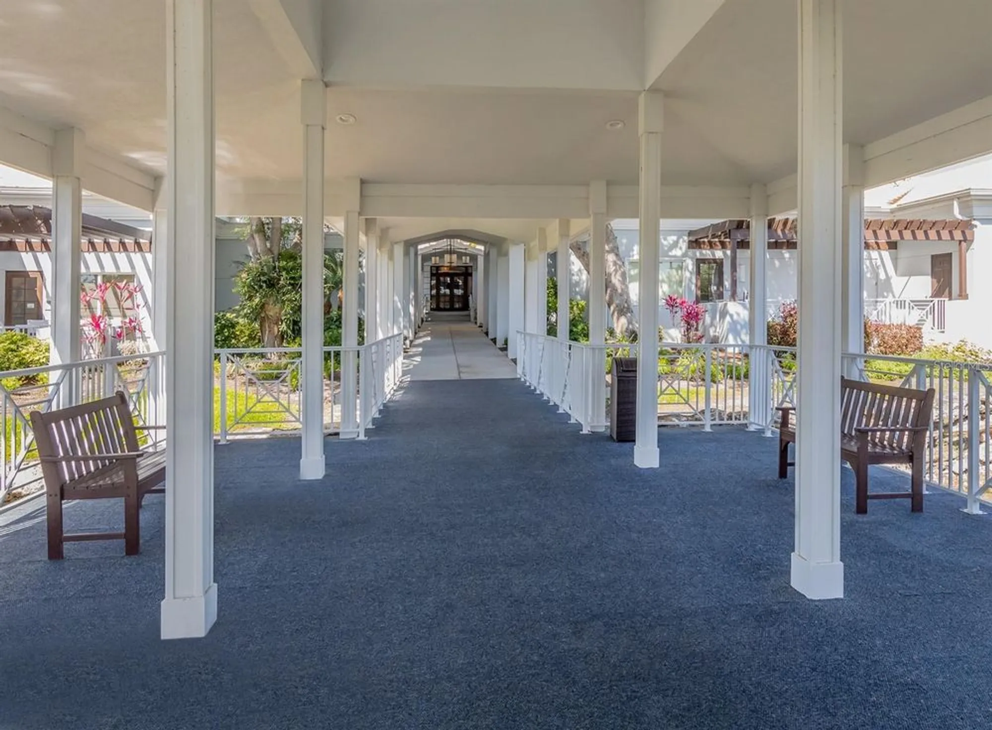 Property Slideshow image 64 of 74 | 220 southampton dr 325, Venice, FL, 34293