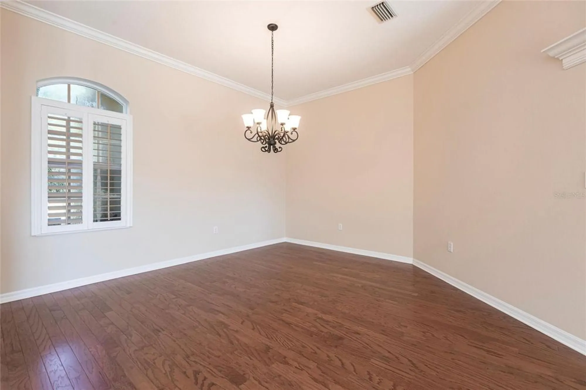 Property Slideshow image 11 of 51 | 7211 treymore ct, Sarasota, FL, 34243