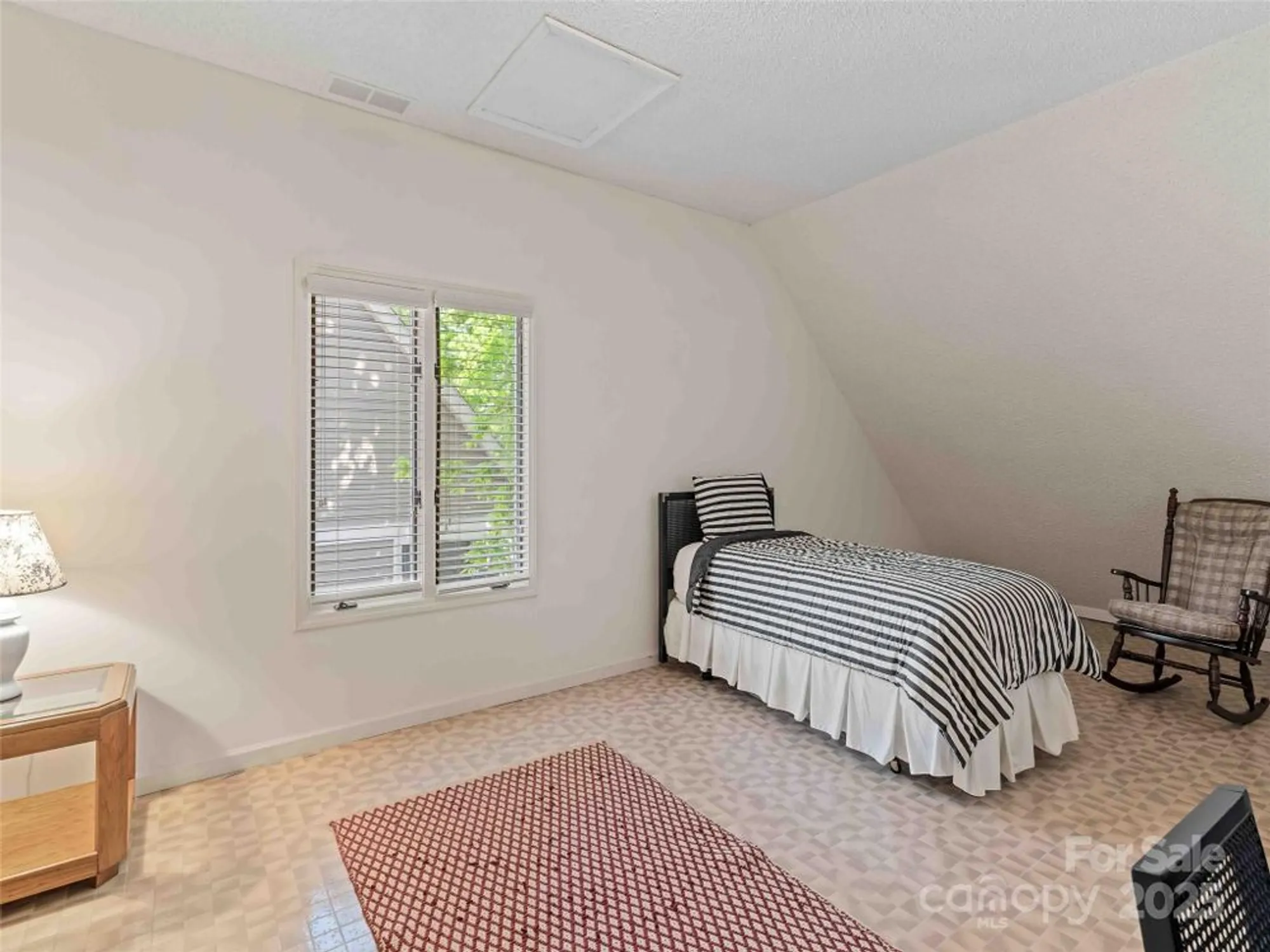 Property Slideshow image 26 of 48 | 161 winding meadows dr, Flat Rock, NC, 28731