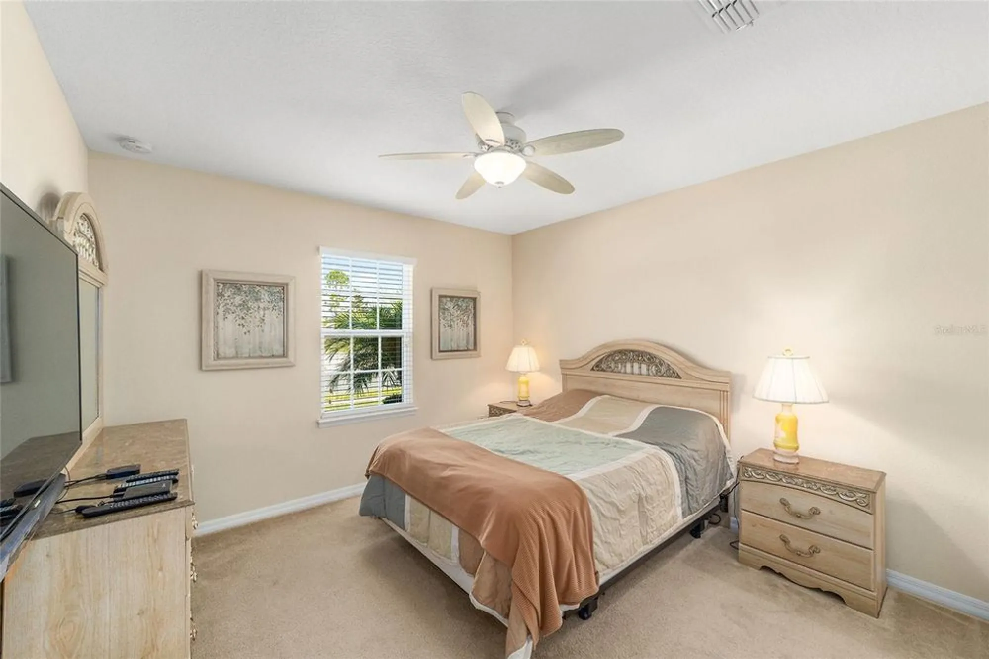 Property Slideshow image 23 of 58 | 26555 manassas dr, Leesburg, FL, 34748