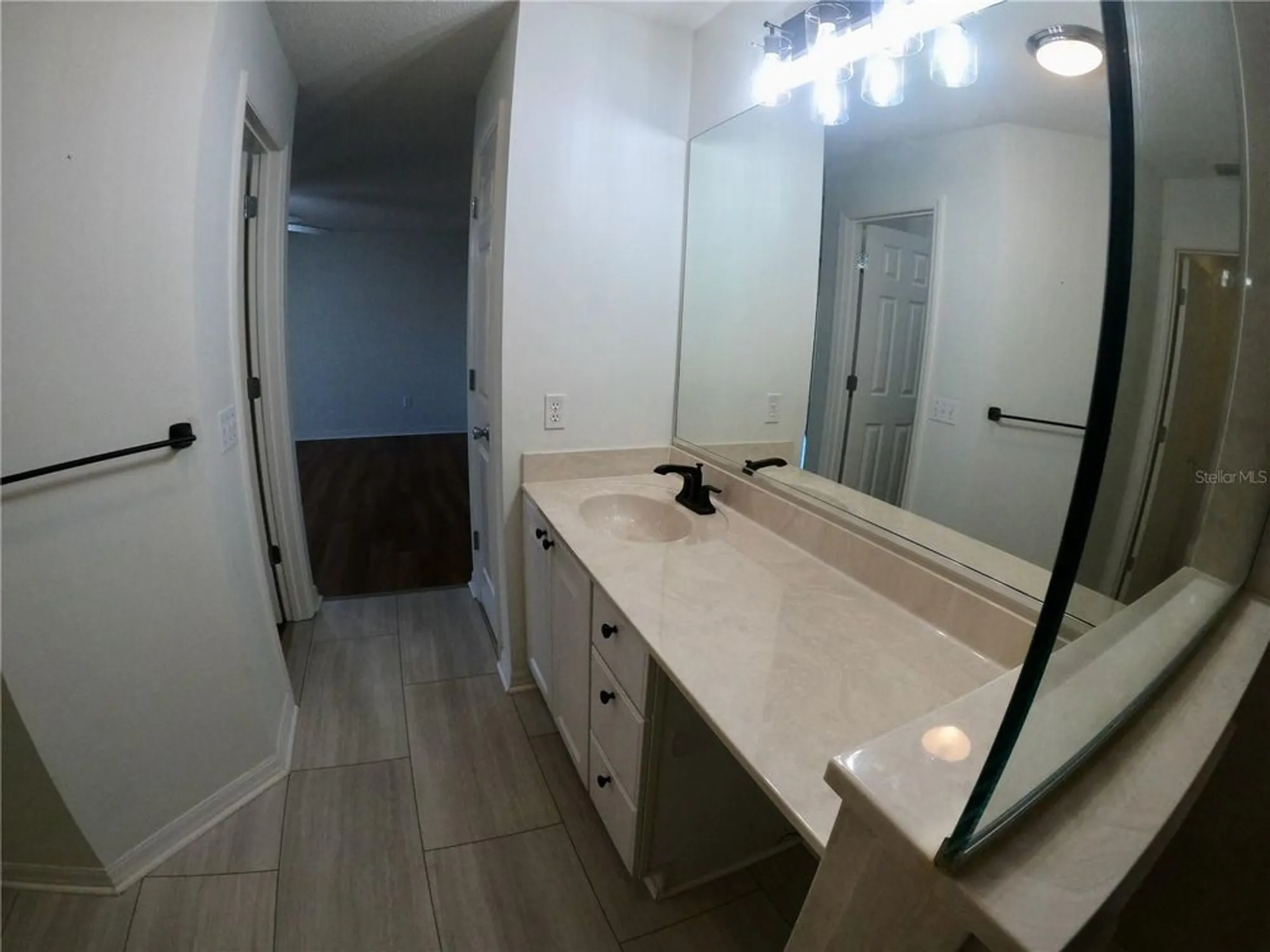 Property Slideshow image 17 of 20 | 1221 santa cruz dr, The Villages, FL, 32162