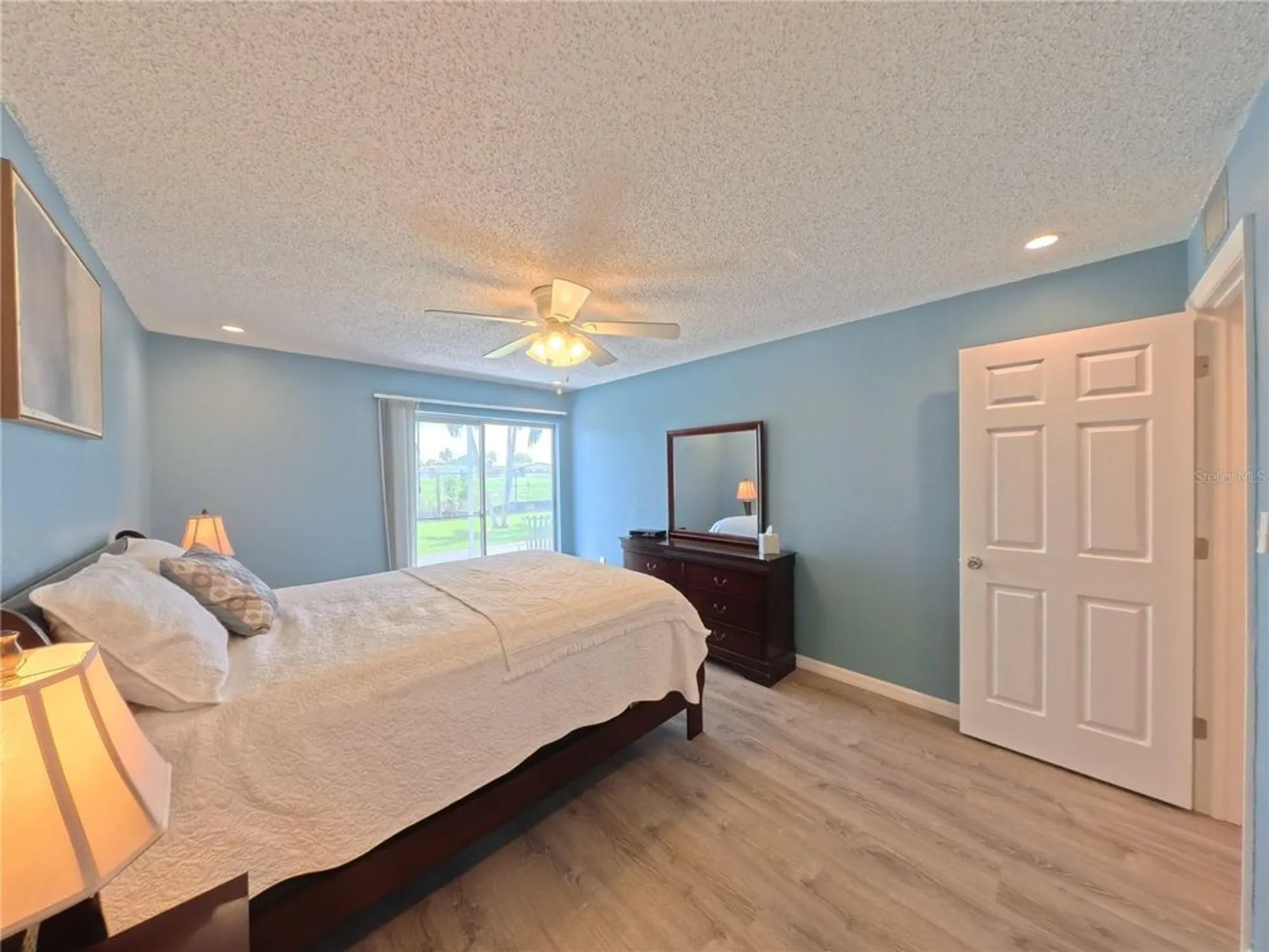 Property Slideshow image 16 of 29 | 302 47th avenue dr 117, Bradenton, FL, 34207