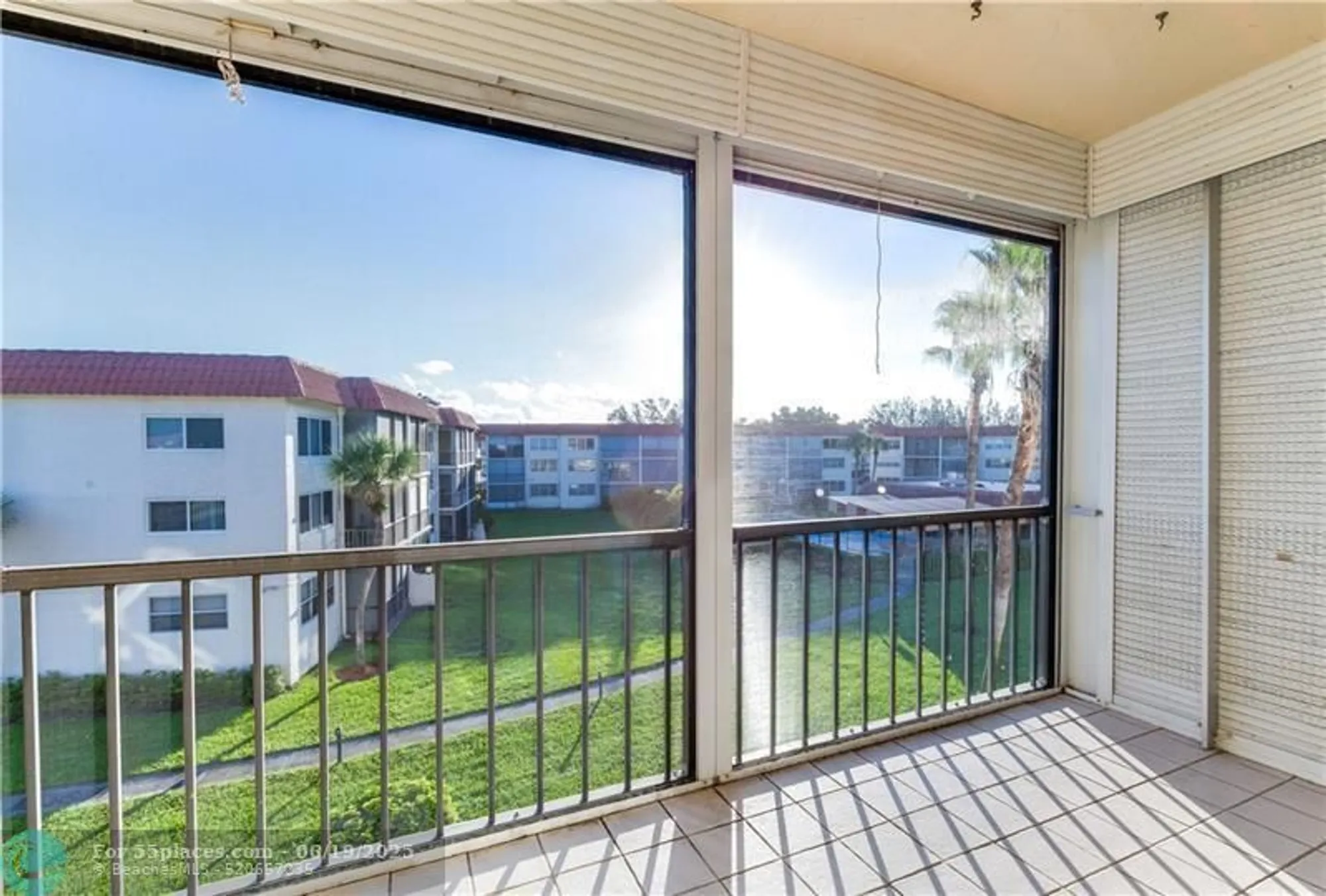 Property Slideshow image 15 of 80 | 9800 n hollybrook lake dr apt 309, Pembroke Pines, FL, 33025