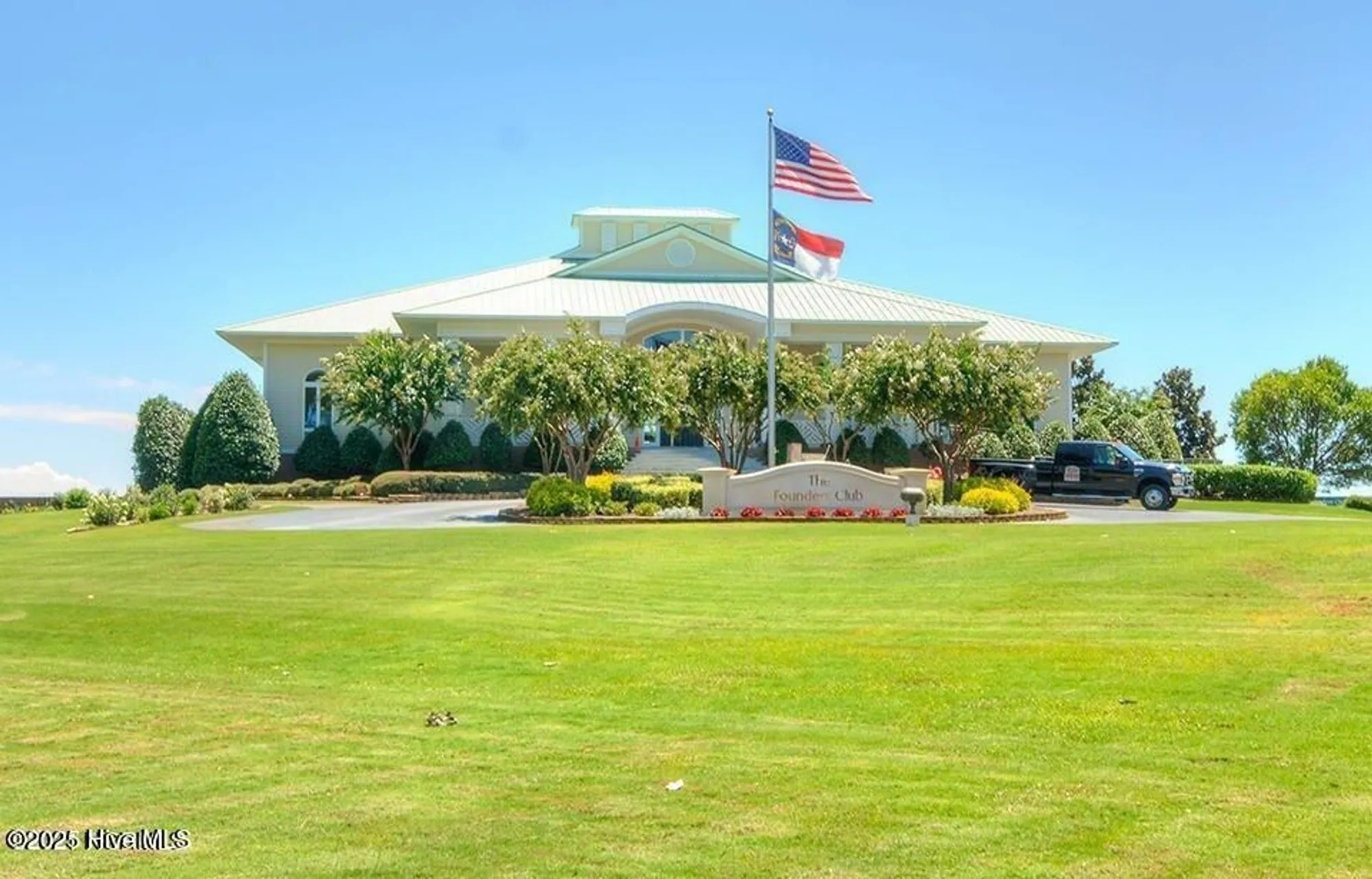 Property Slideshow image 62 of 74 | 2904 legends dr, Southport, NC, 28461