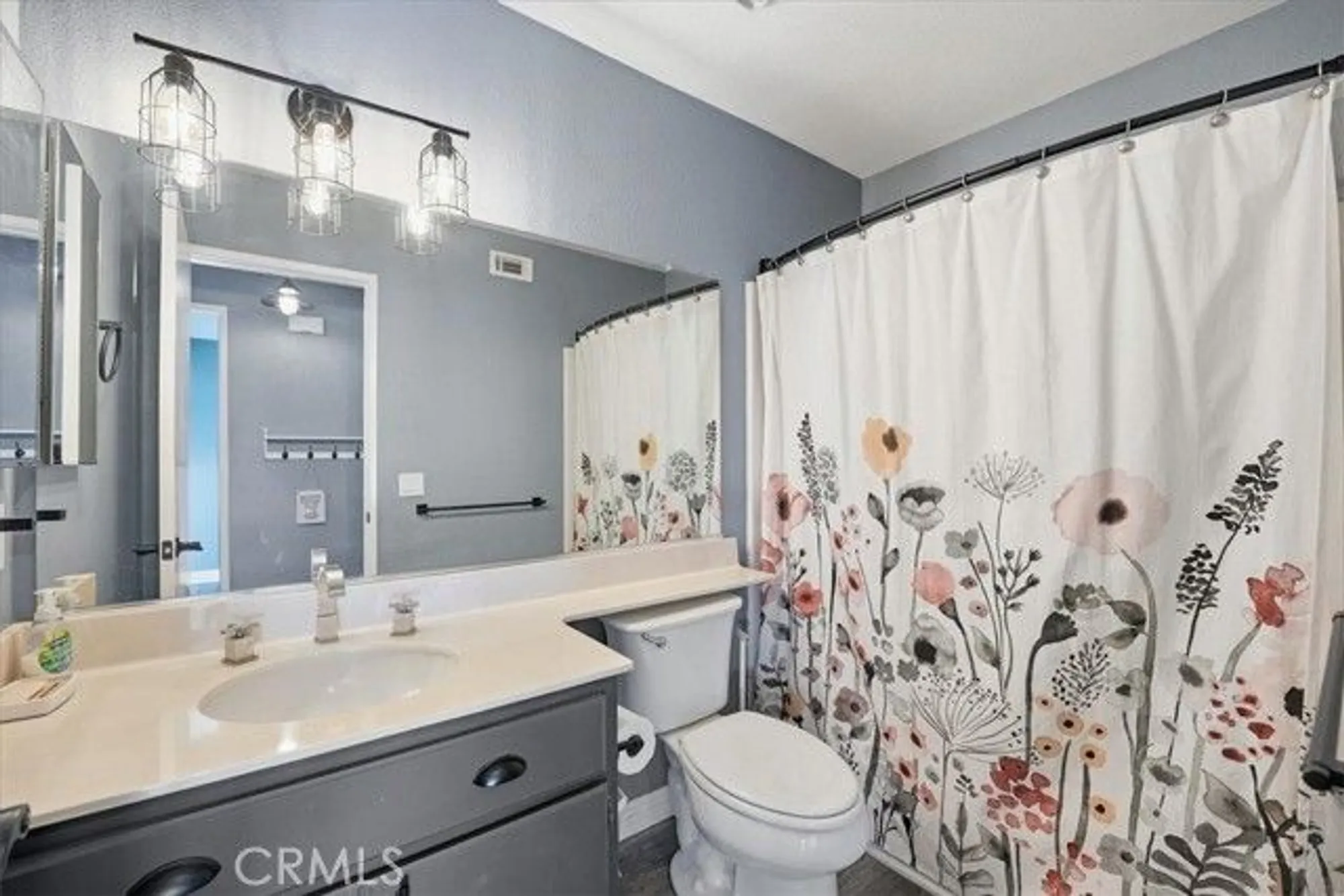 Property Slideshow image 17 of 33 | 28094 lemonwood dr, Menifee, CA, 92584