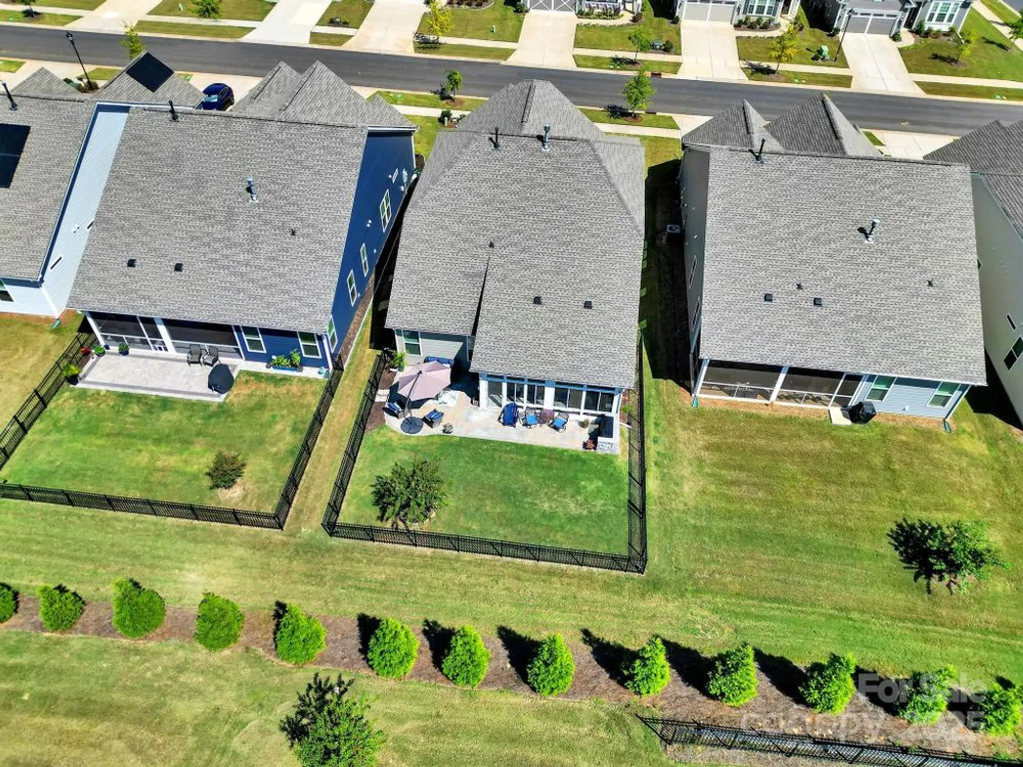 Property Slideshow image 35 of 48 | 10313 superb ln, Charlotte, NC, 28215