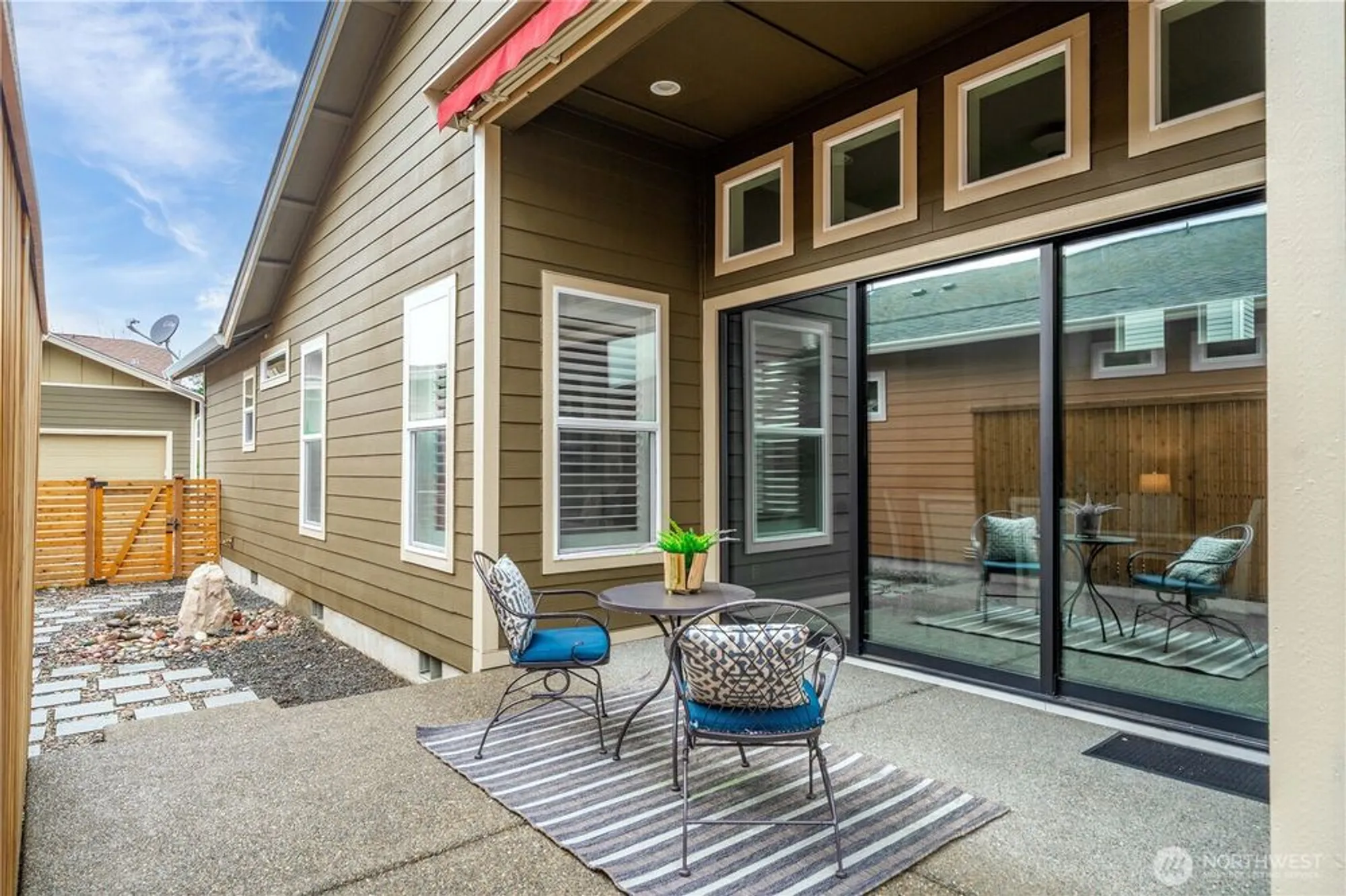 Property Slideshow image 25 of 31 | 19221 143rd st, Bonney Lake, WA, 98391