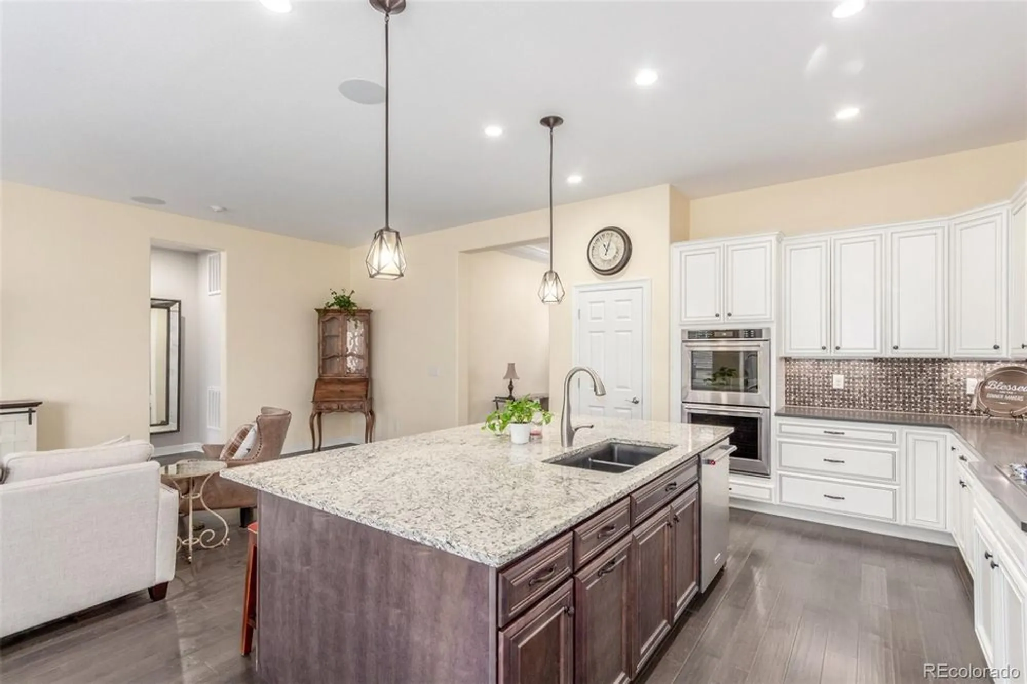 Property Slideshow image 17 of 45 | 22654 e henderson dr, Aurora, CO, 80016