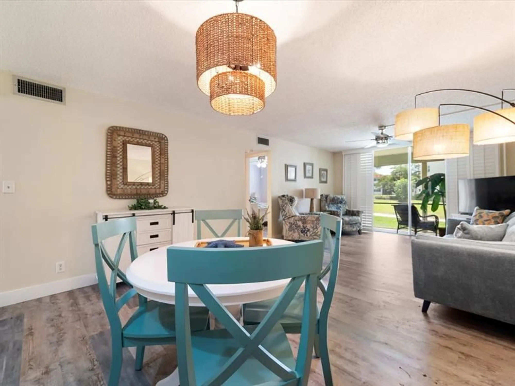 Property Slideshow image 11 of 33 | 311 s hollybrook dr apt 104, Pembroke Pines, FL, 33025