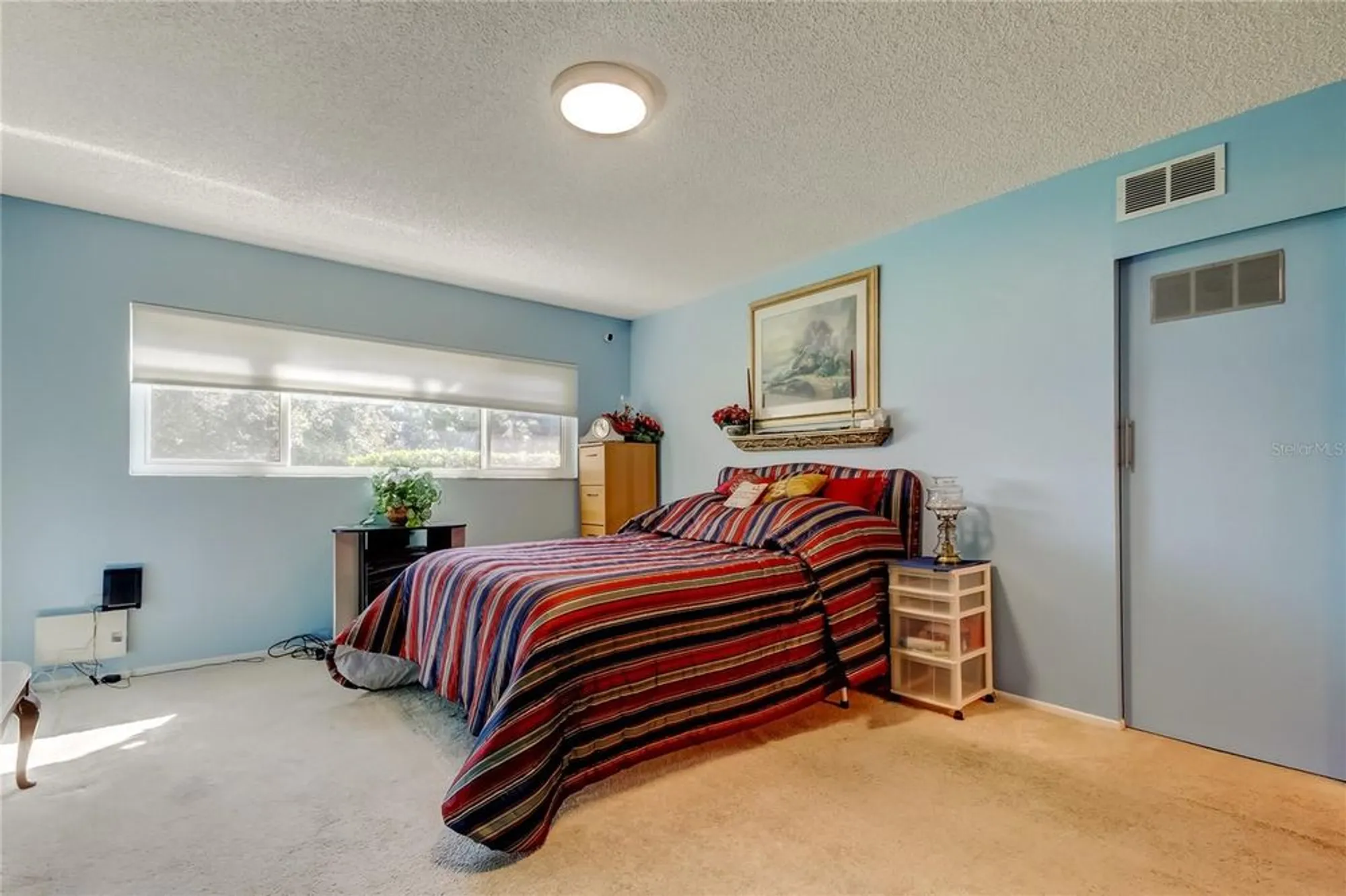 Property Slideshow image 7 of 61 | 2221 swedish dr apt 3, Clearwater, FL, 33763